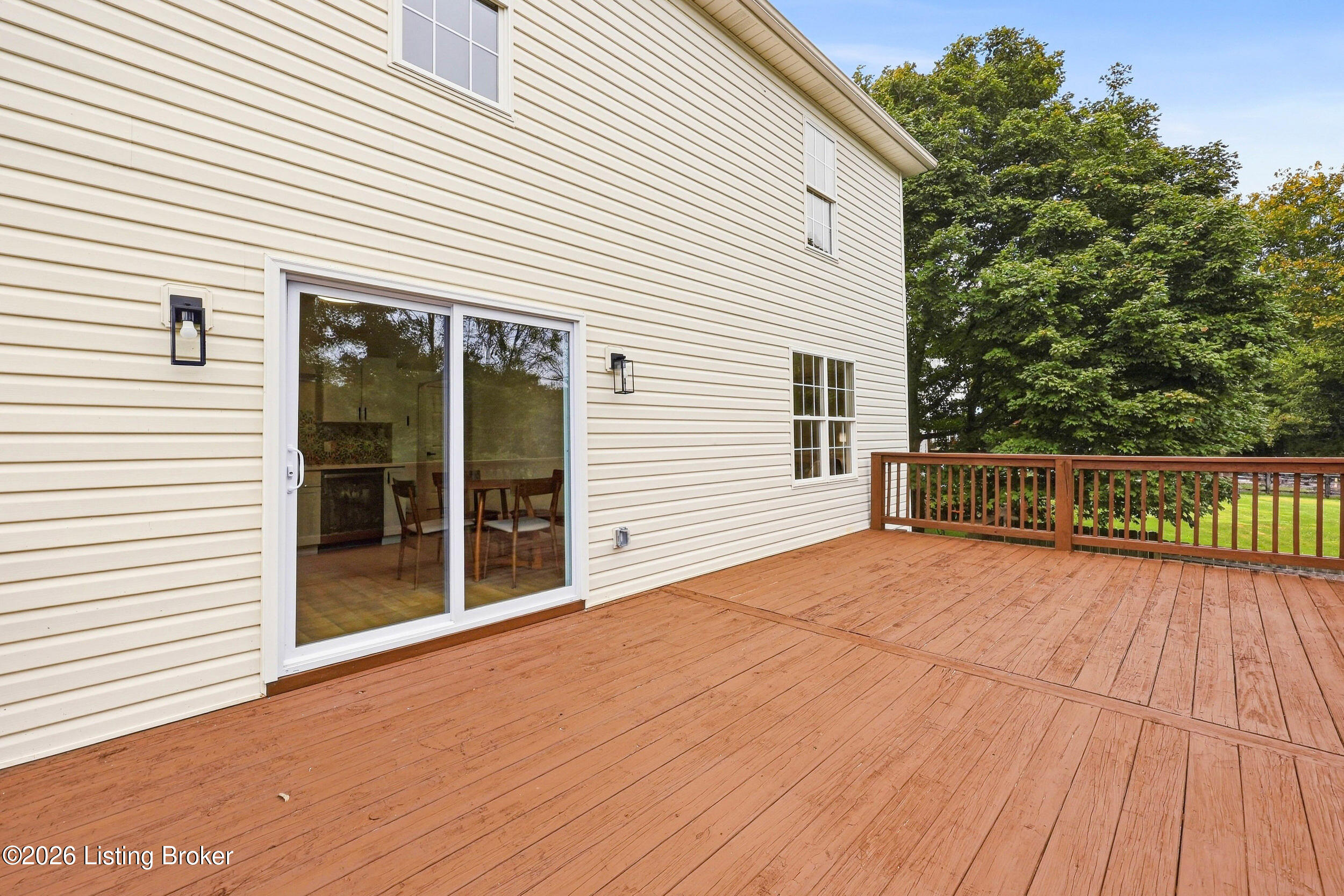 223 Washington Cir