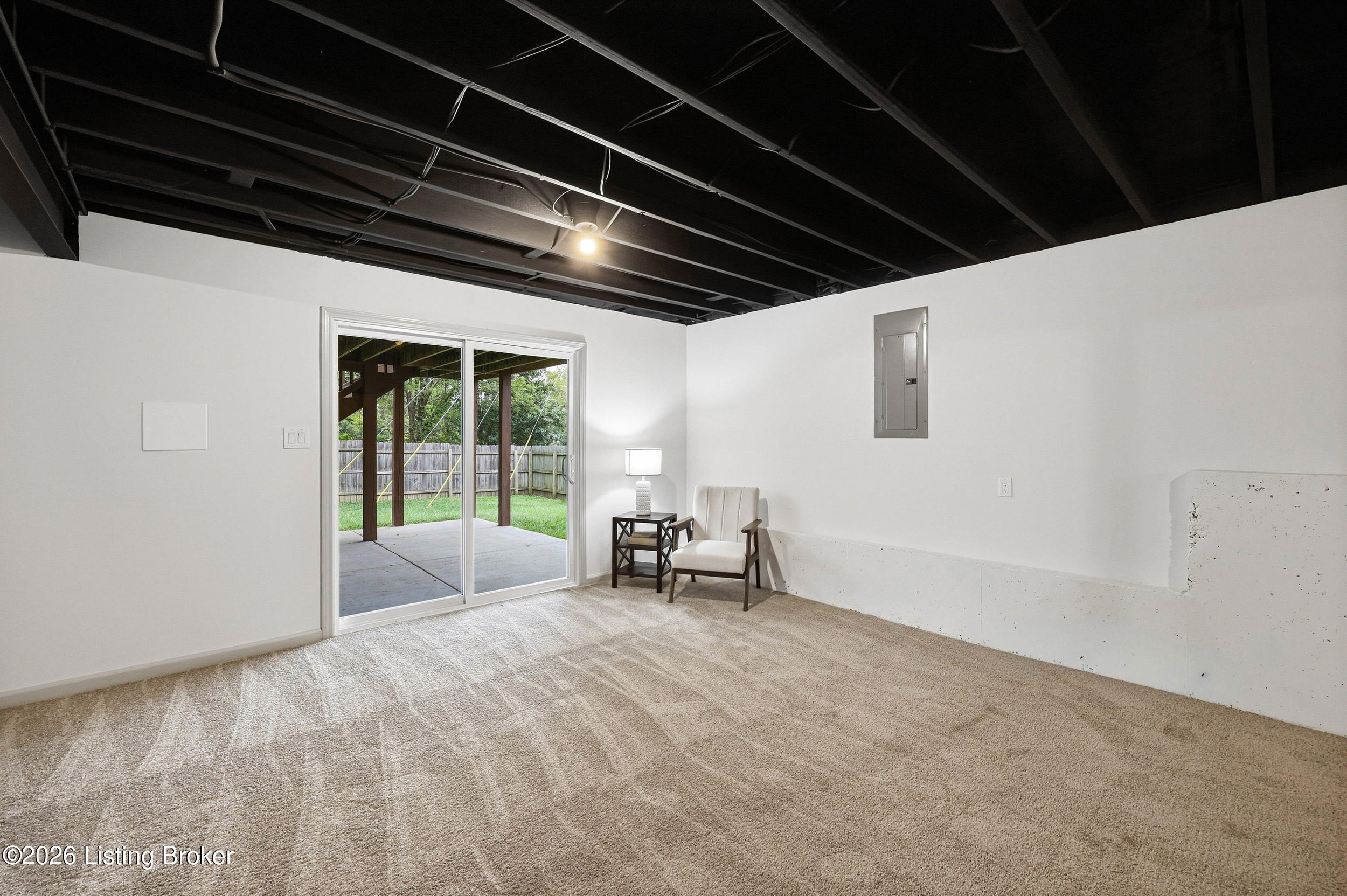 223 Washington Cir