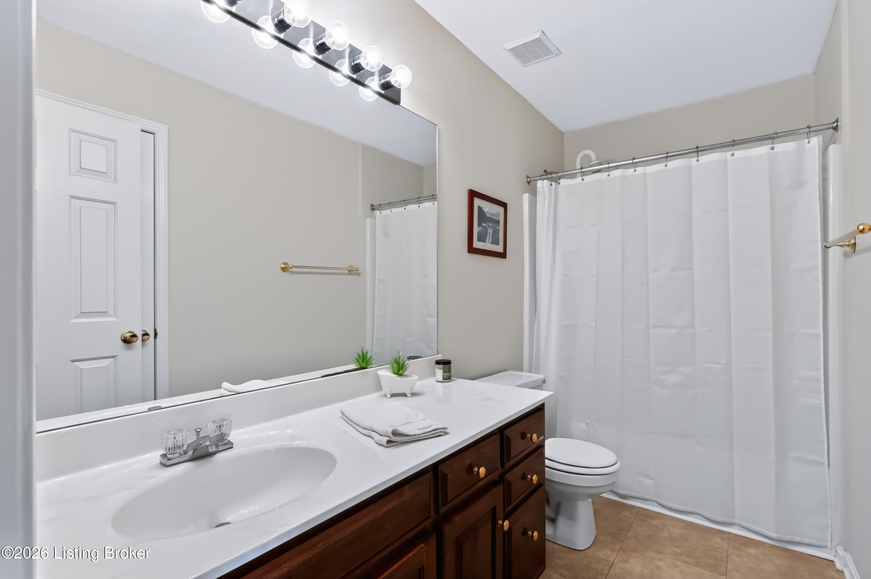 11210 Bakers Falls Ct