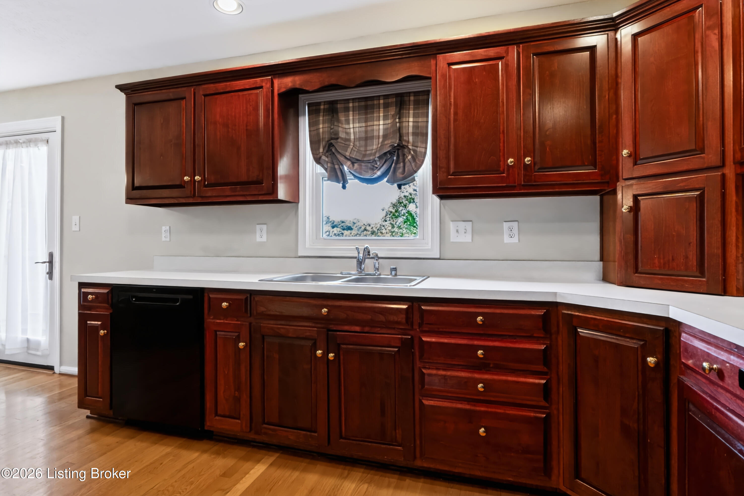11210 Bakers Falls Ct