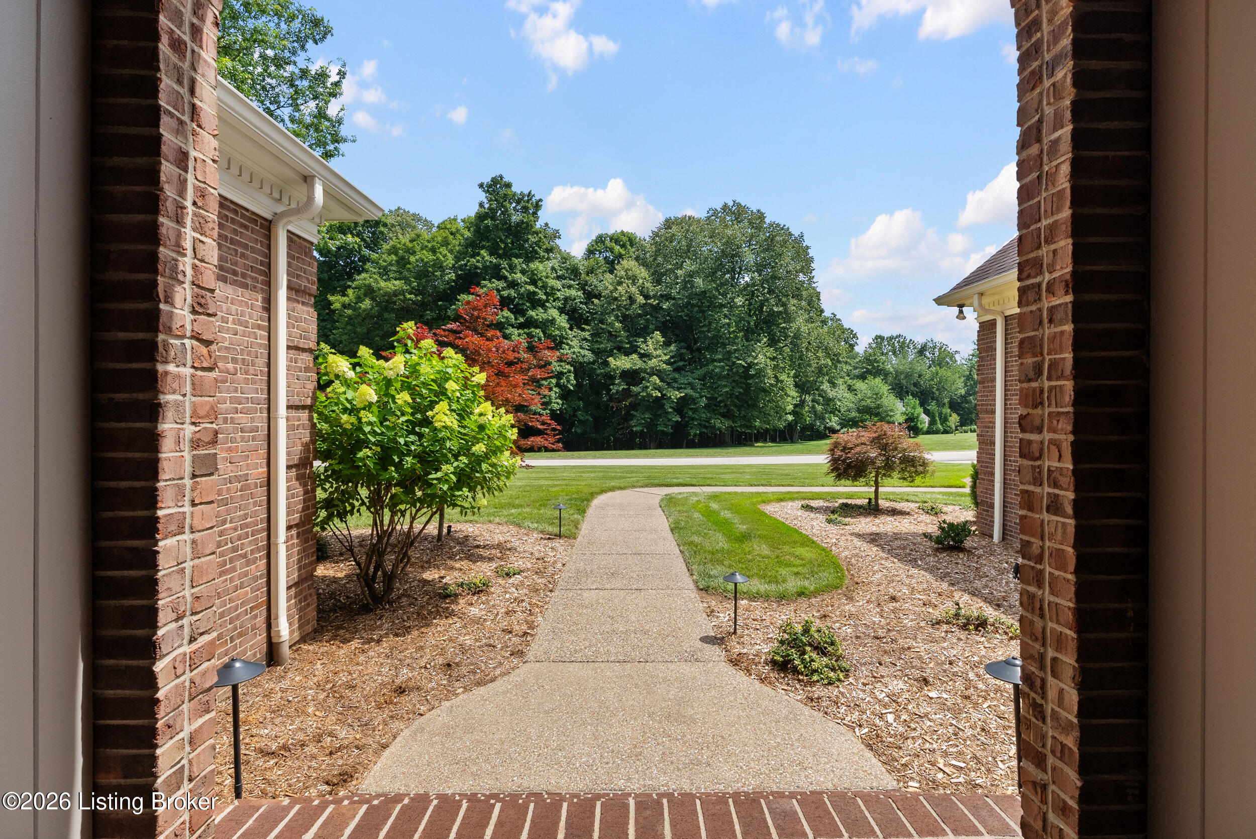 3616 Eagles Trace