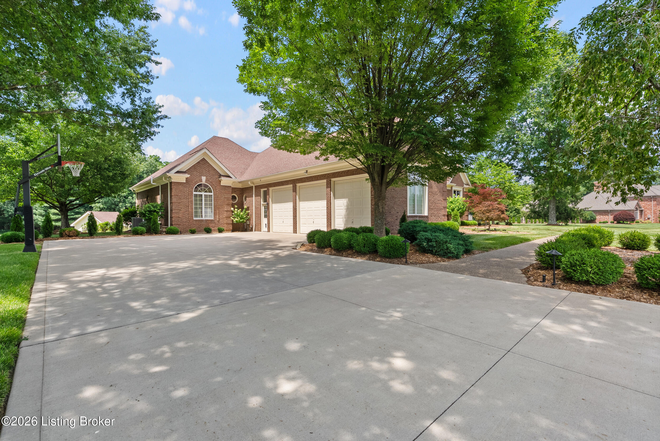 3616 Eagles Trace