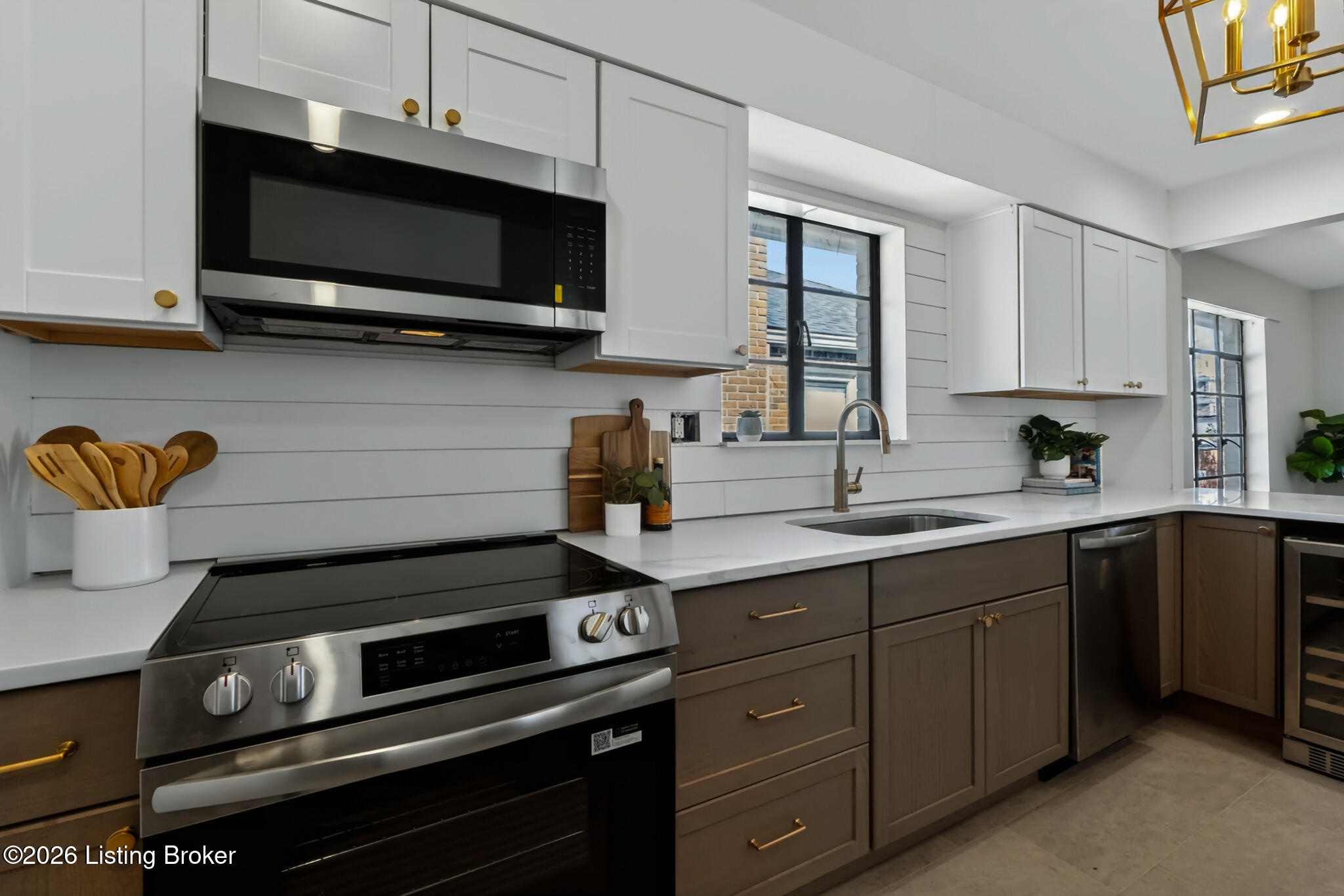 102 Wiltshire Ave 1 & 2
