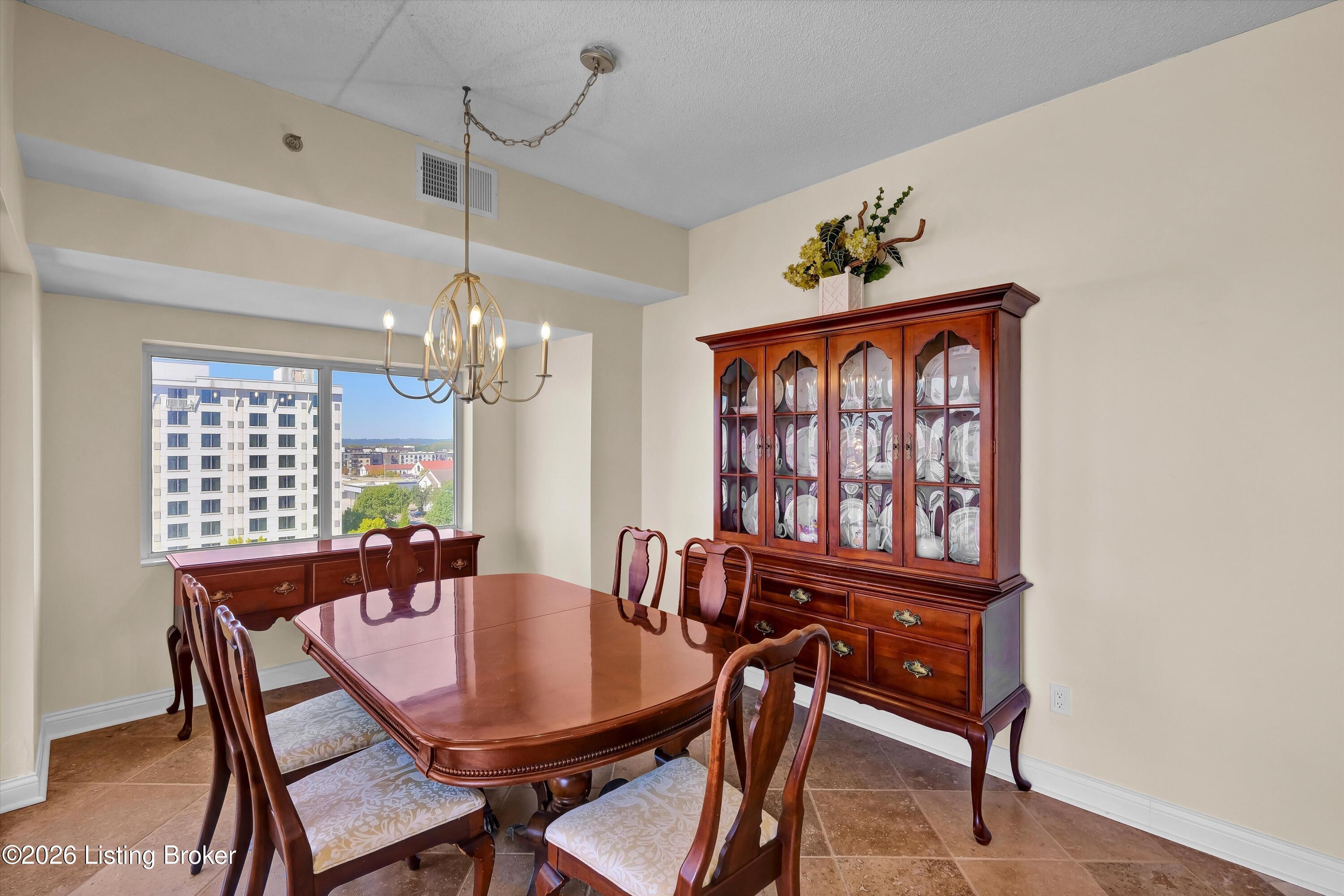 1 Riverpointe Plaza 701