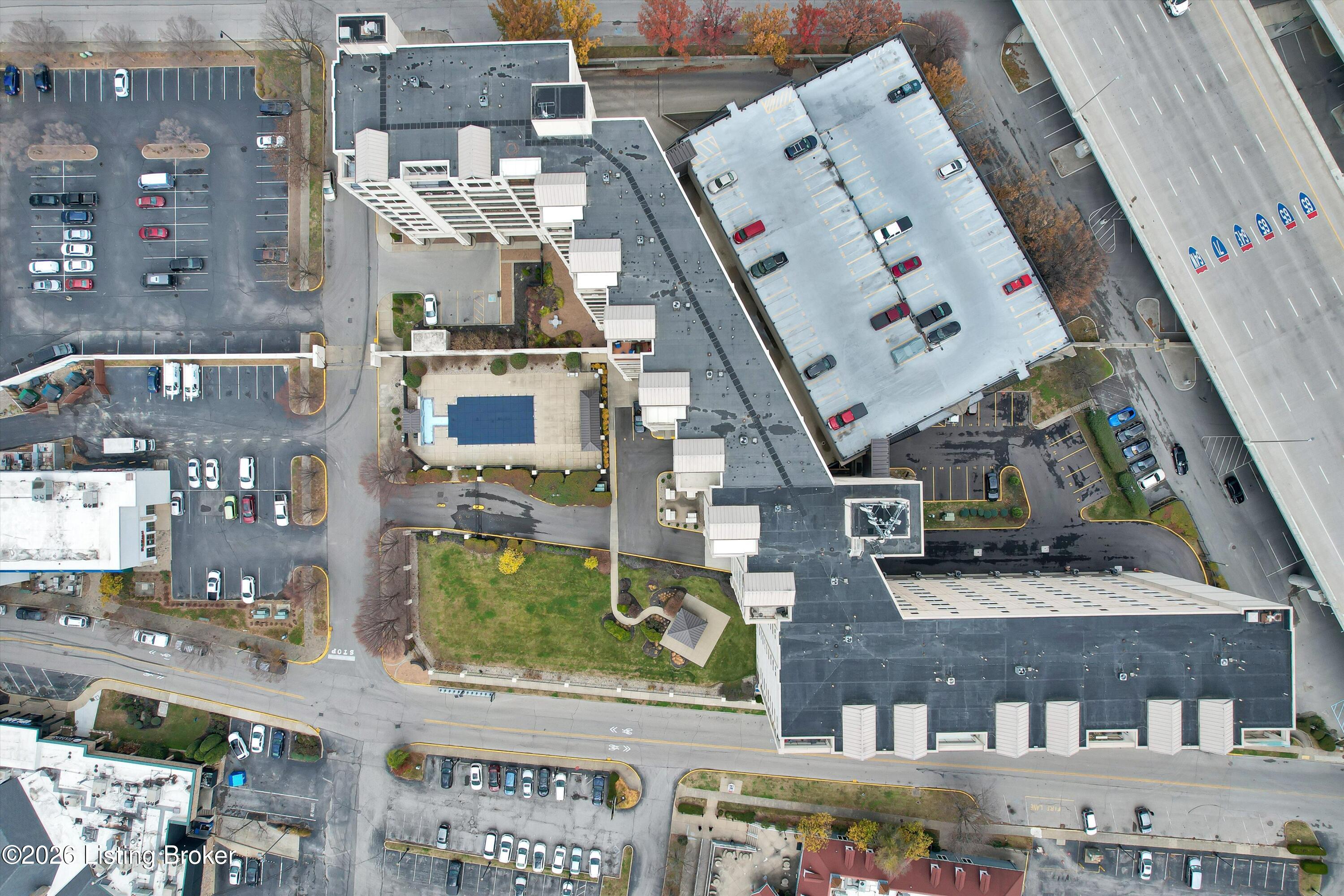 1 Riverpointe Plaza 701