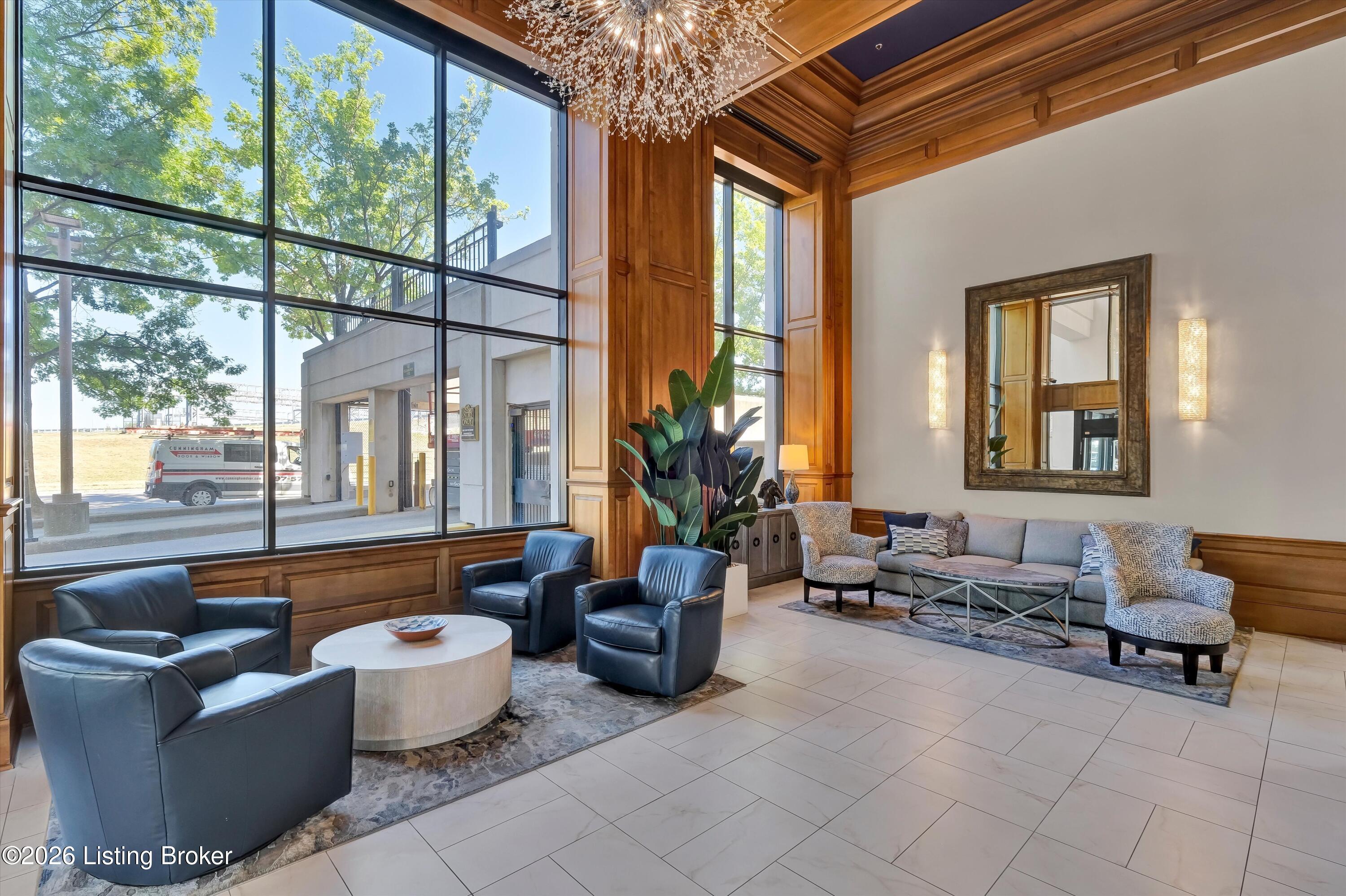 1 Riverpointe Plaza 701