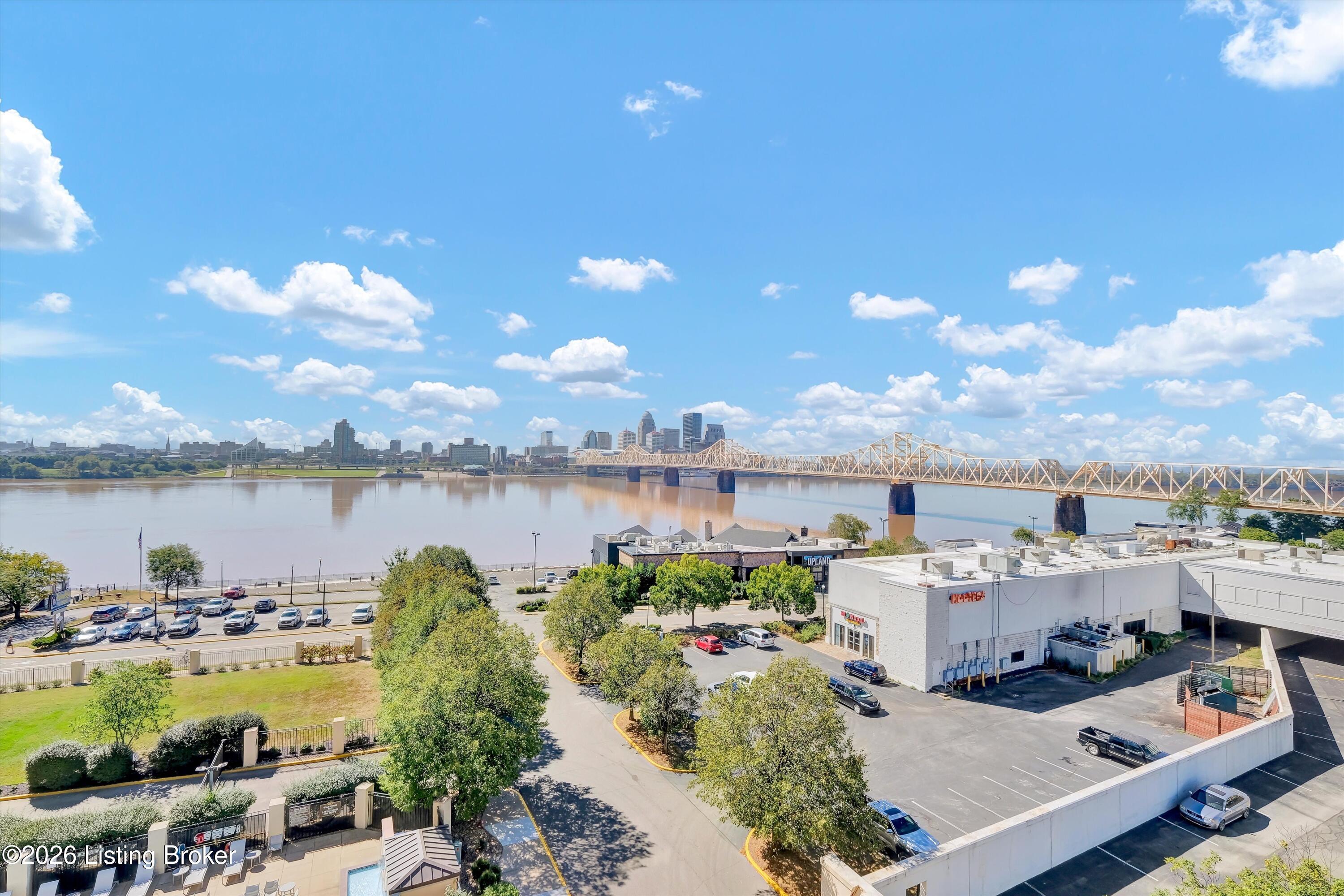 1 Riverpointe Plaza 701