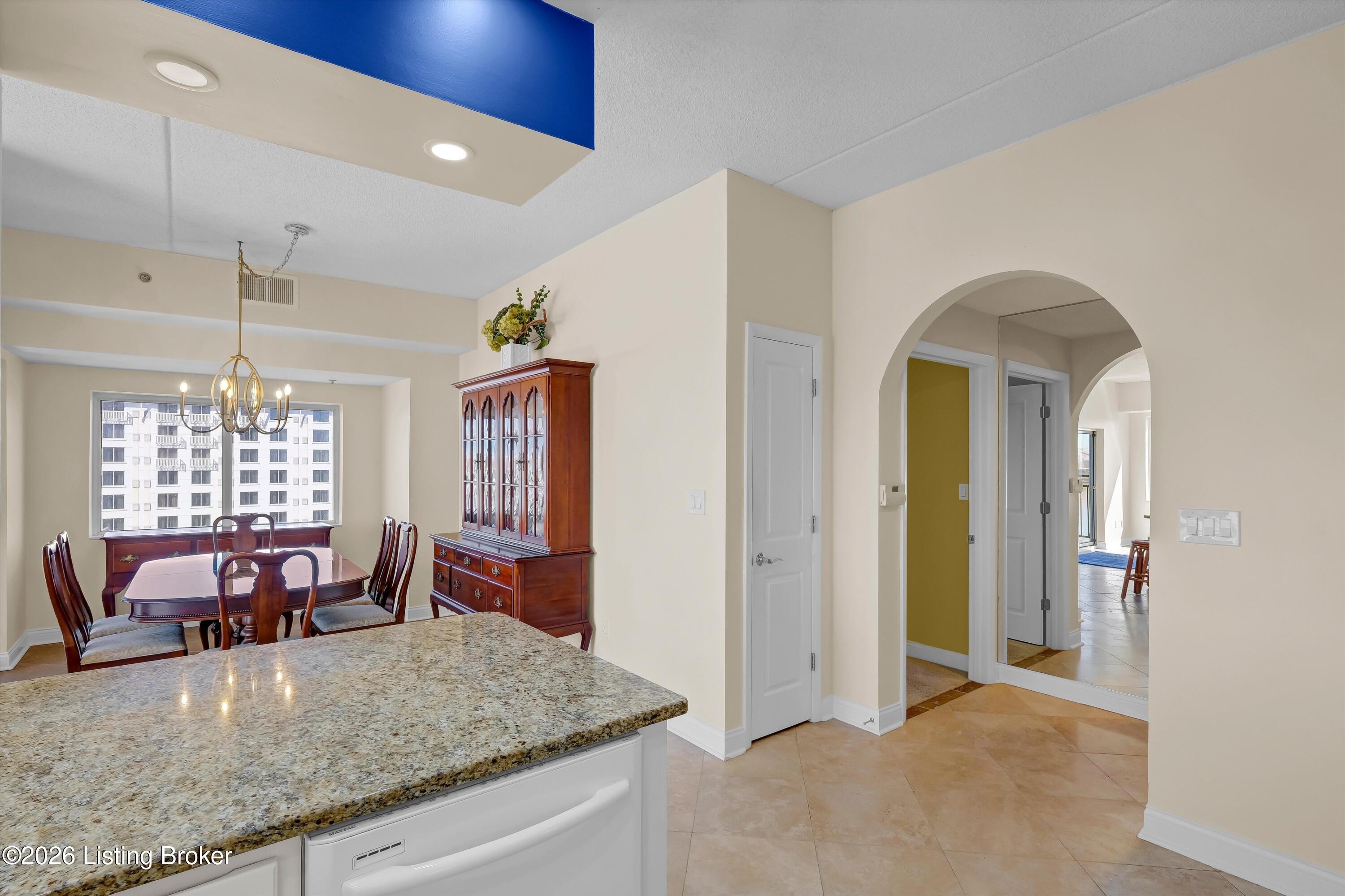 1 Riverpointe Plaza 701