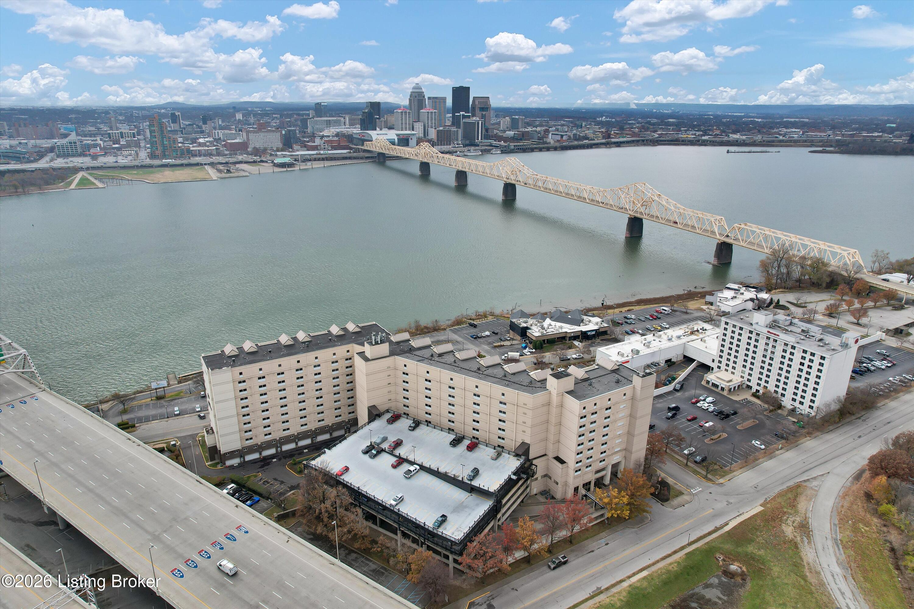 1 Riverpointe Plaza 701