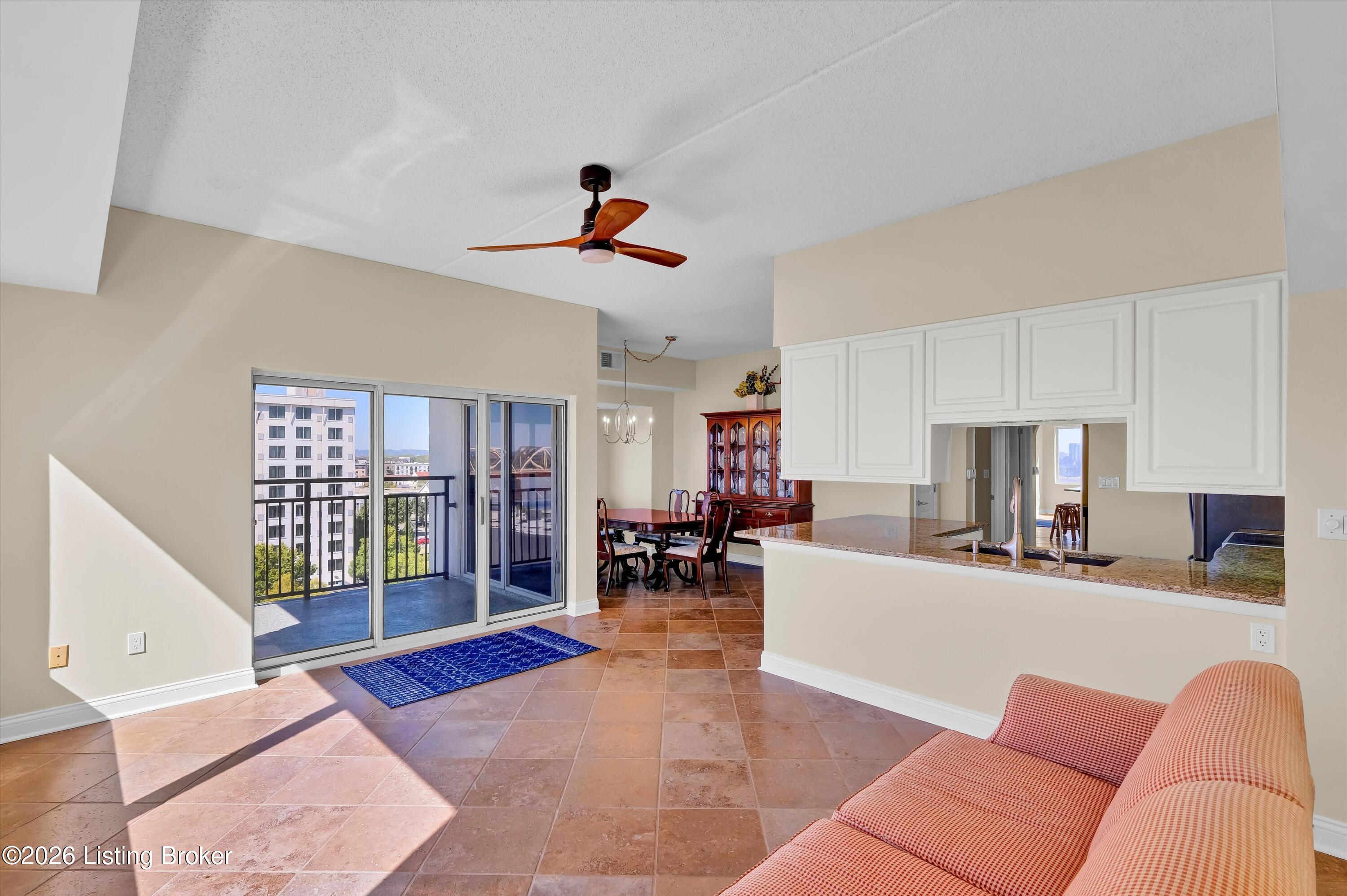 1 Riverpointe Plaza 701