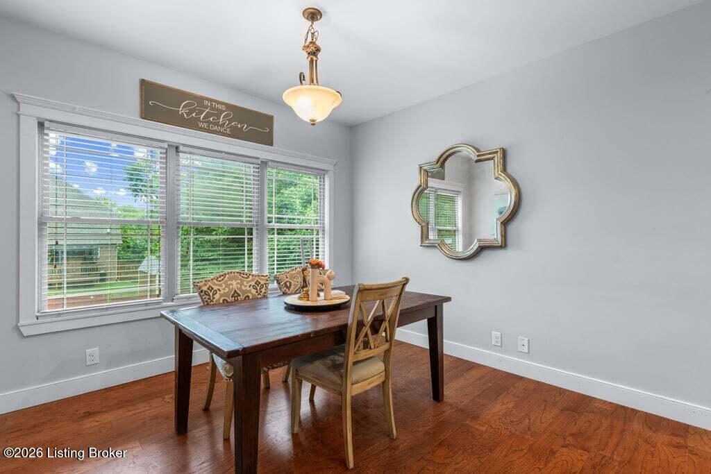 162 River Falls Dr
