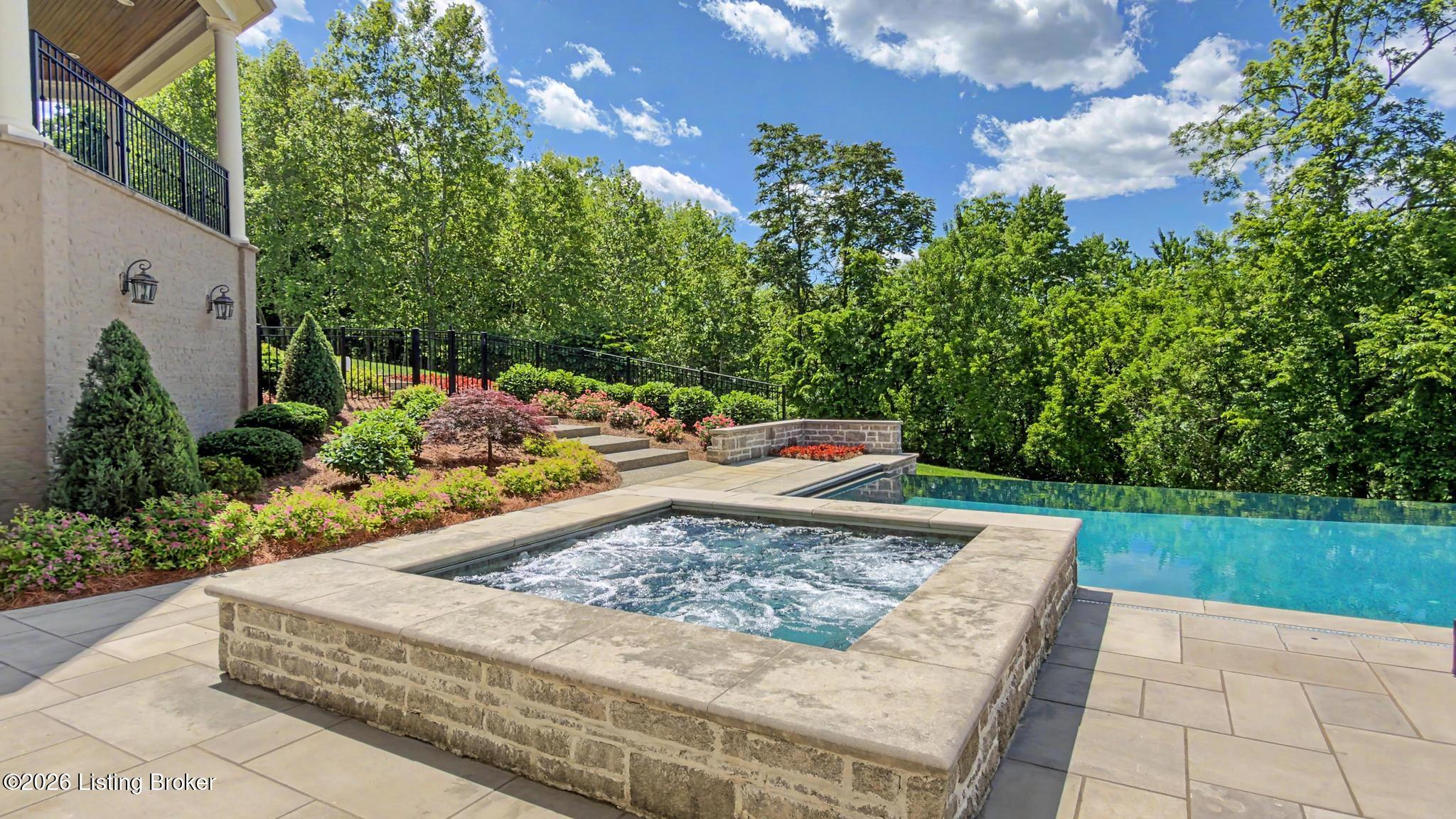 5706 Harrods Glen Dr
