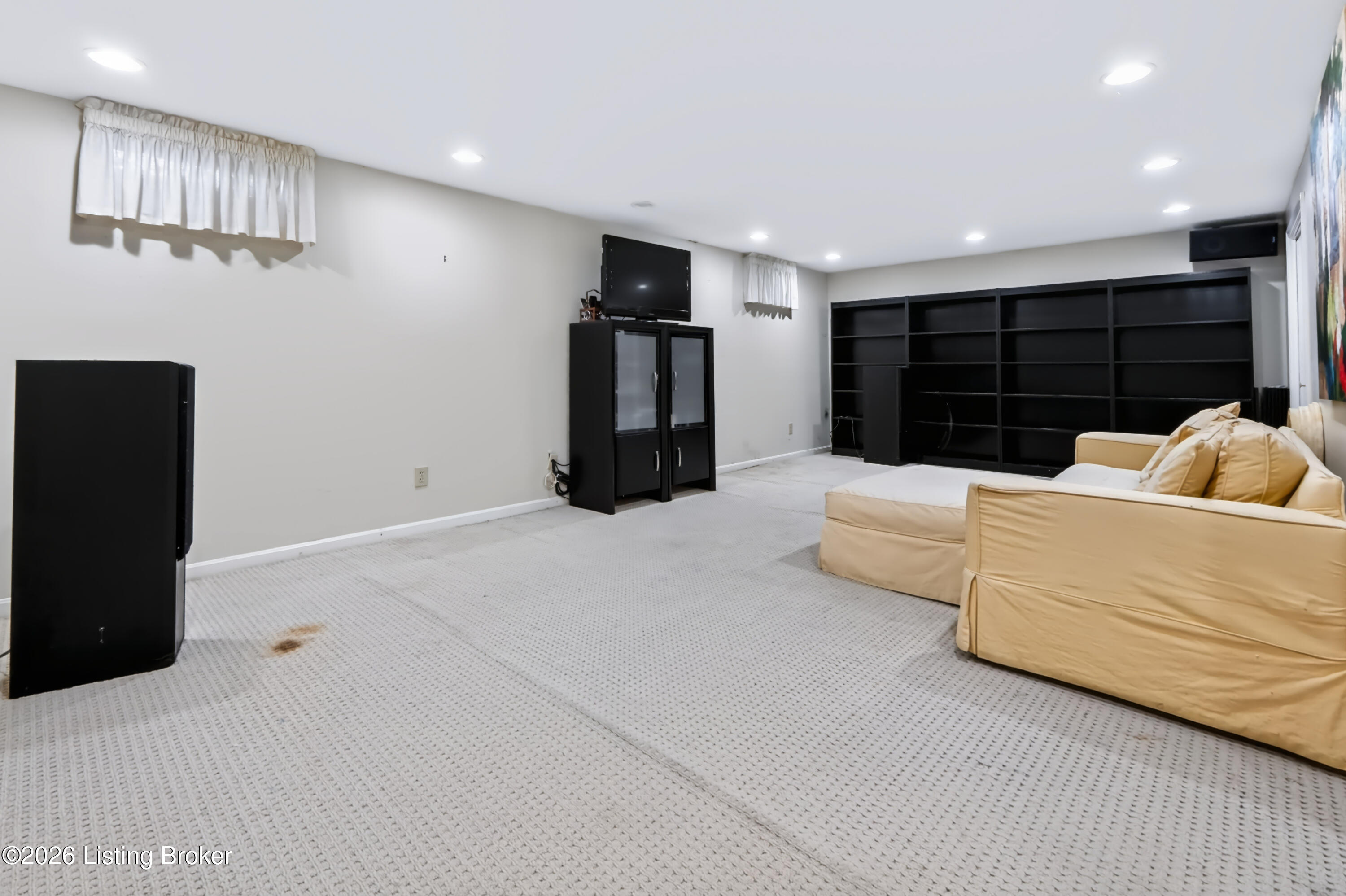 3814 Dogwood Rd