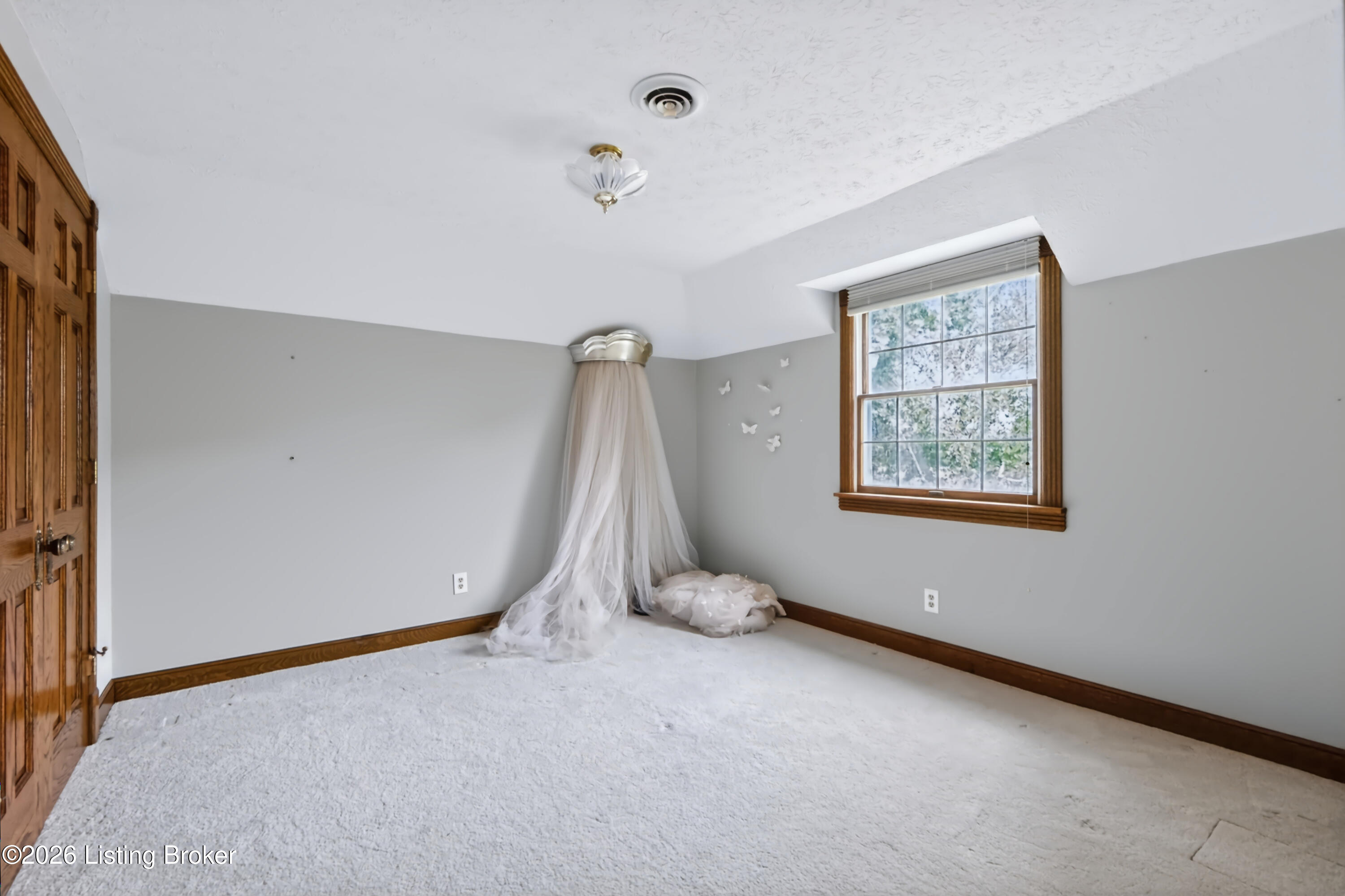 3814 Dogwood Rd