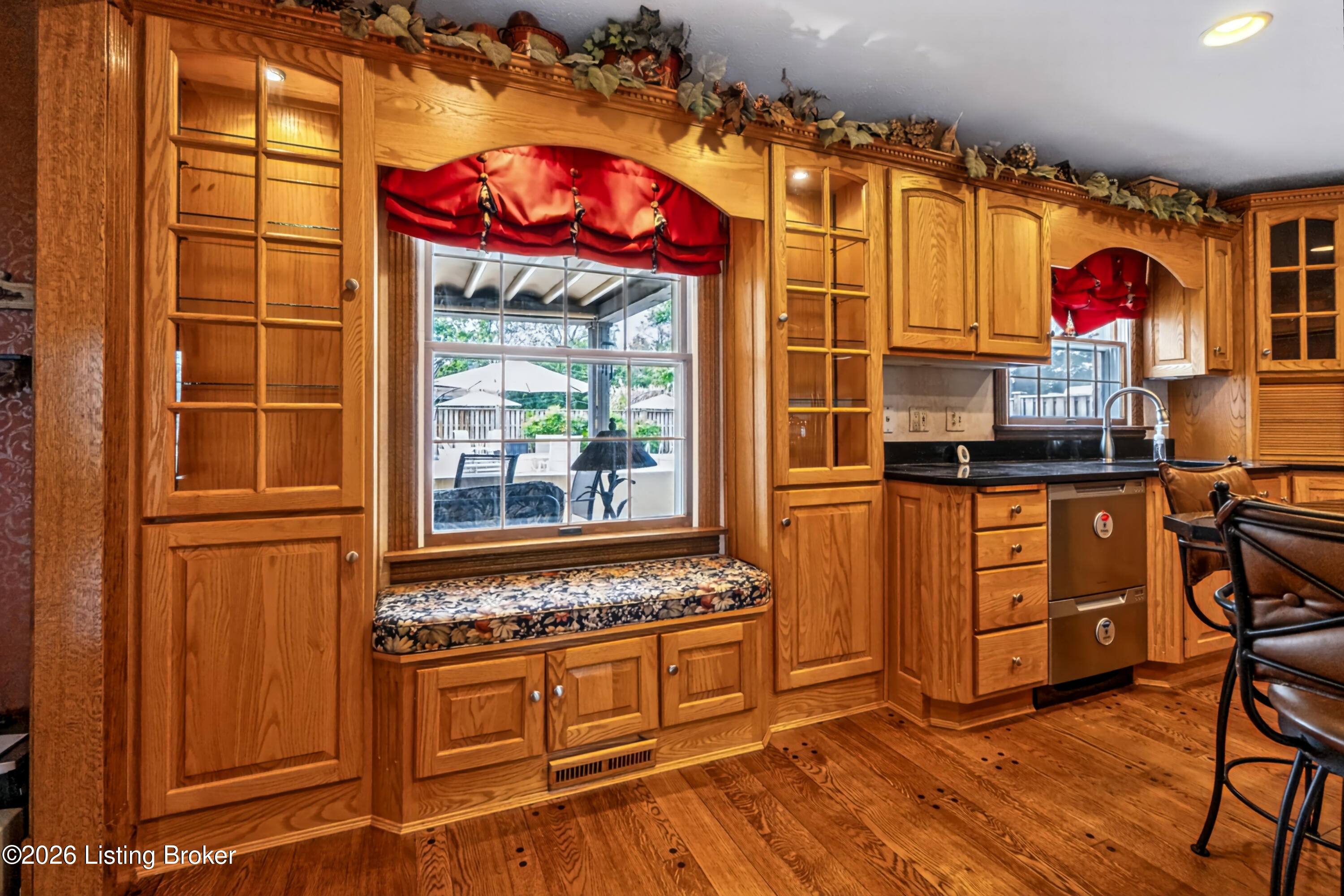 3814 Dogwood Rd