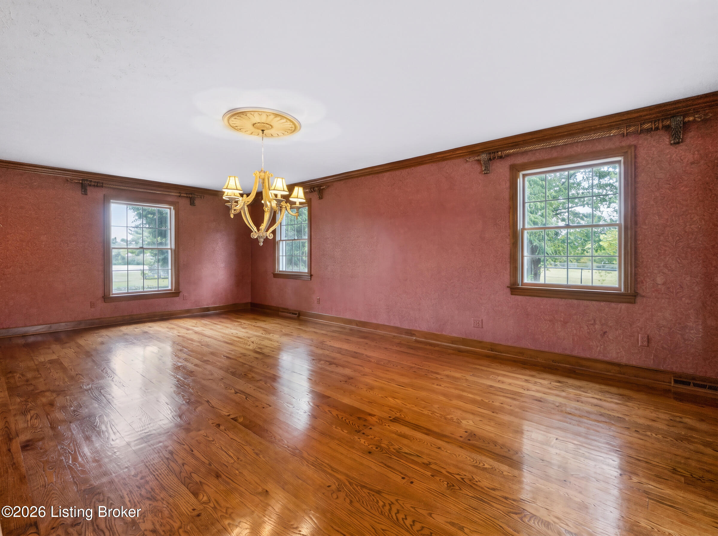 3814 Dogwood Rd