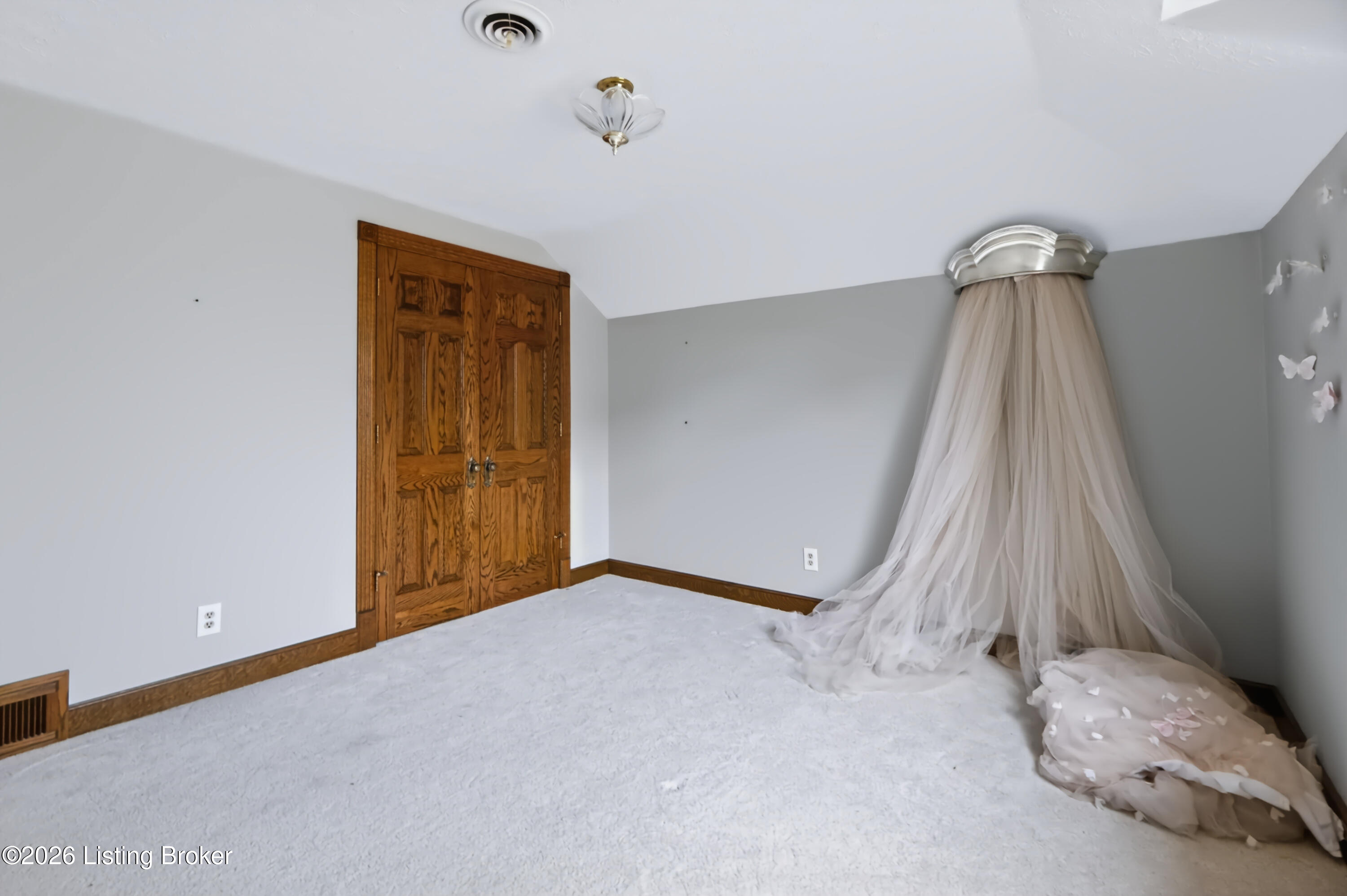 3814 Dogwood Rd