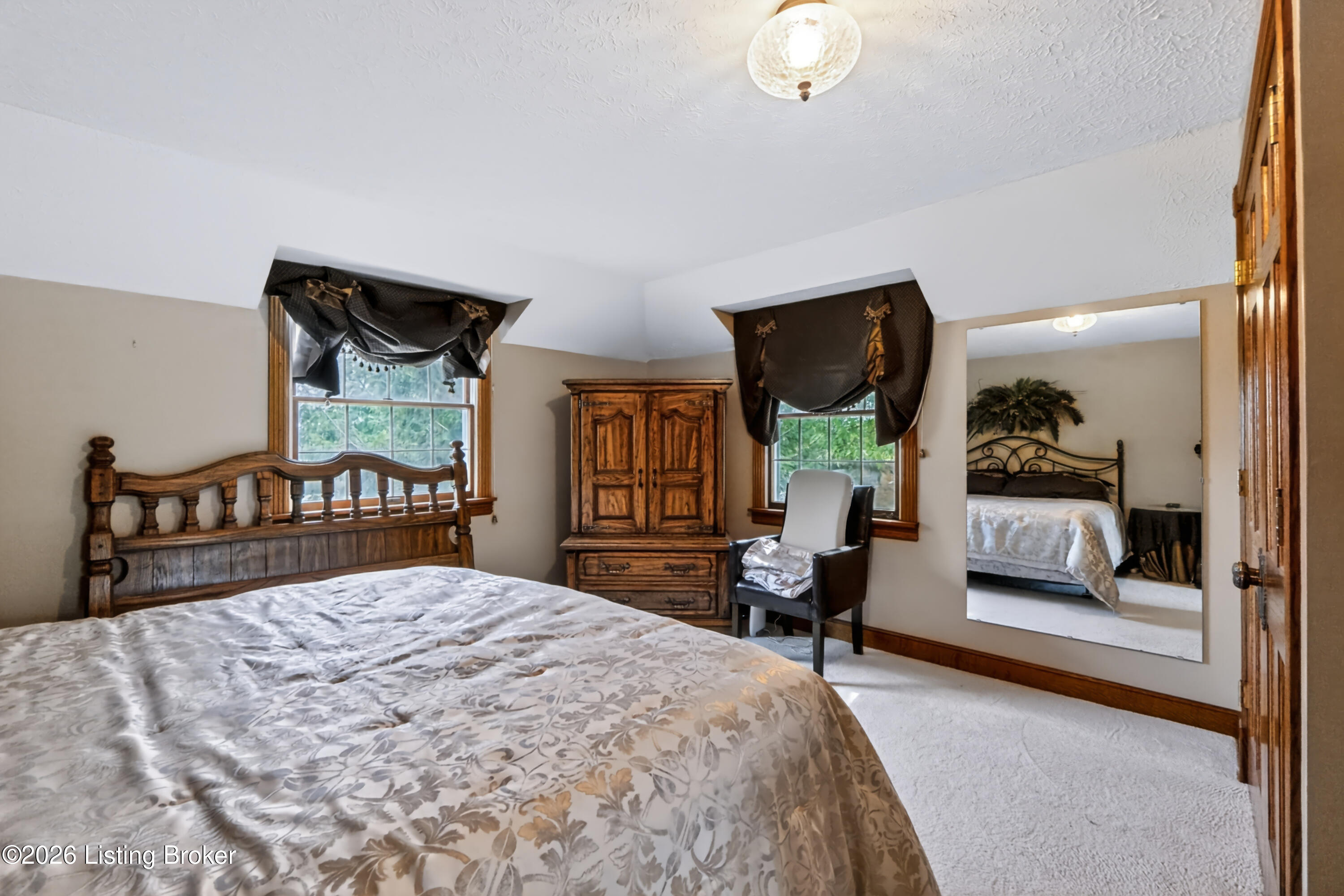 3814 Dogwood Rd