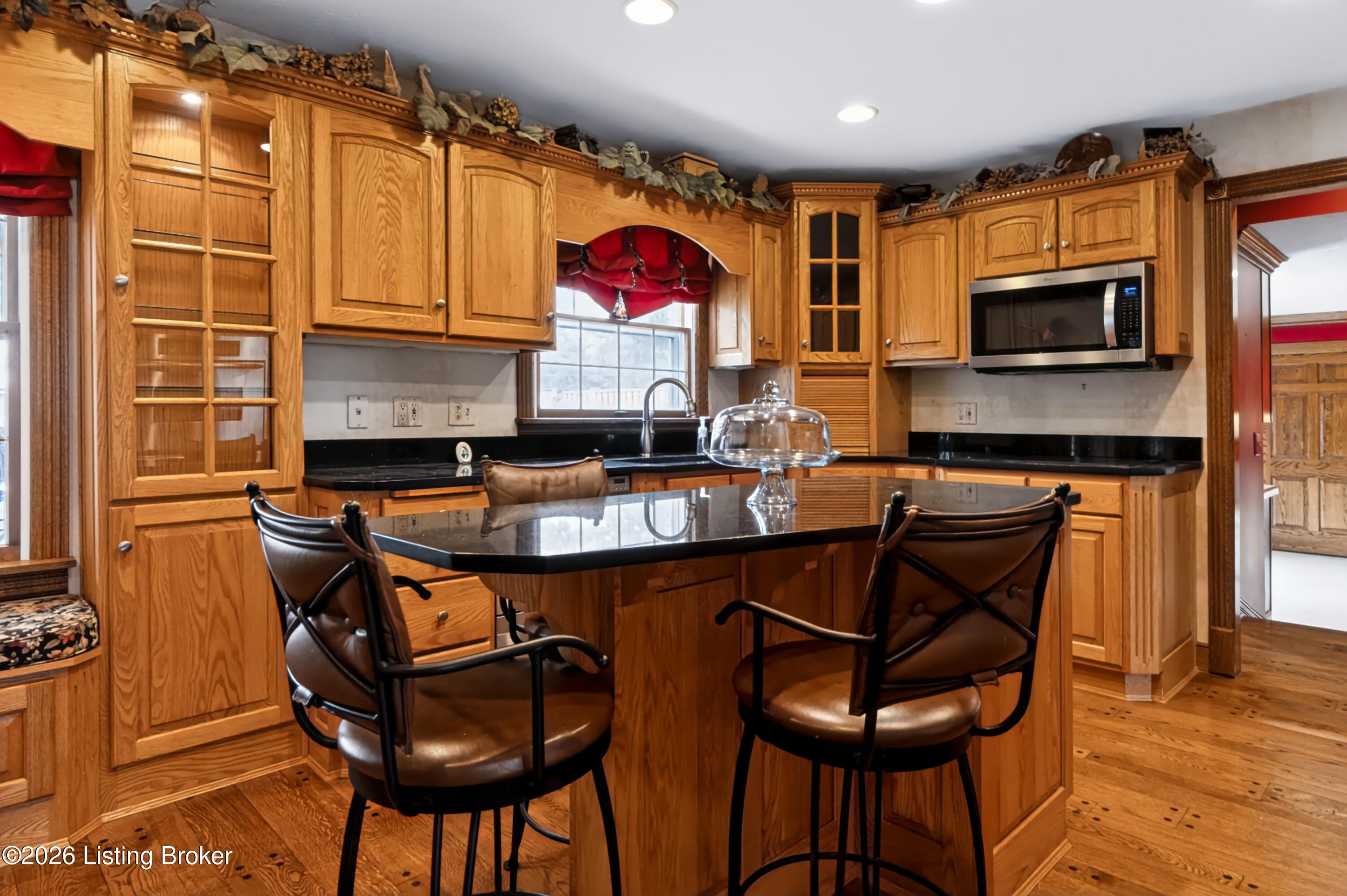 3814 Dogwood Rd