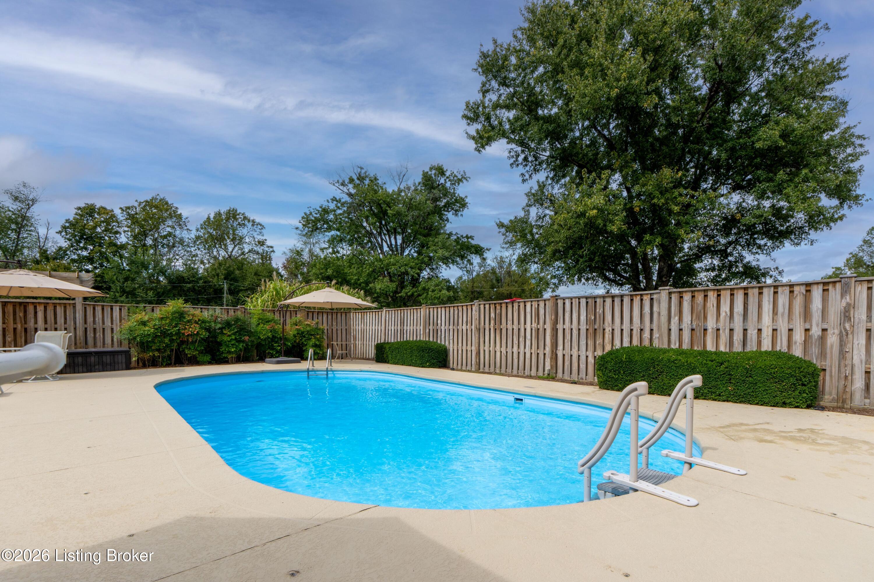 3814 Dogwood Rd