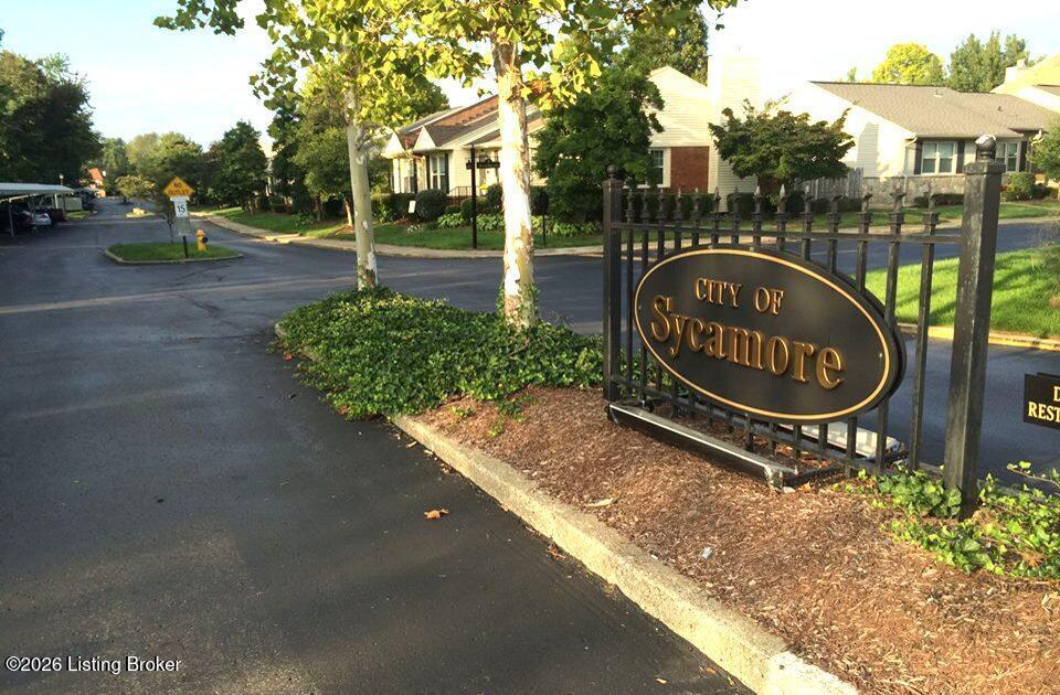 10605 Sycamore Trail