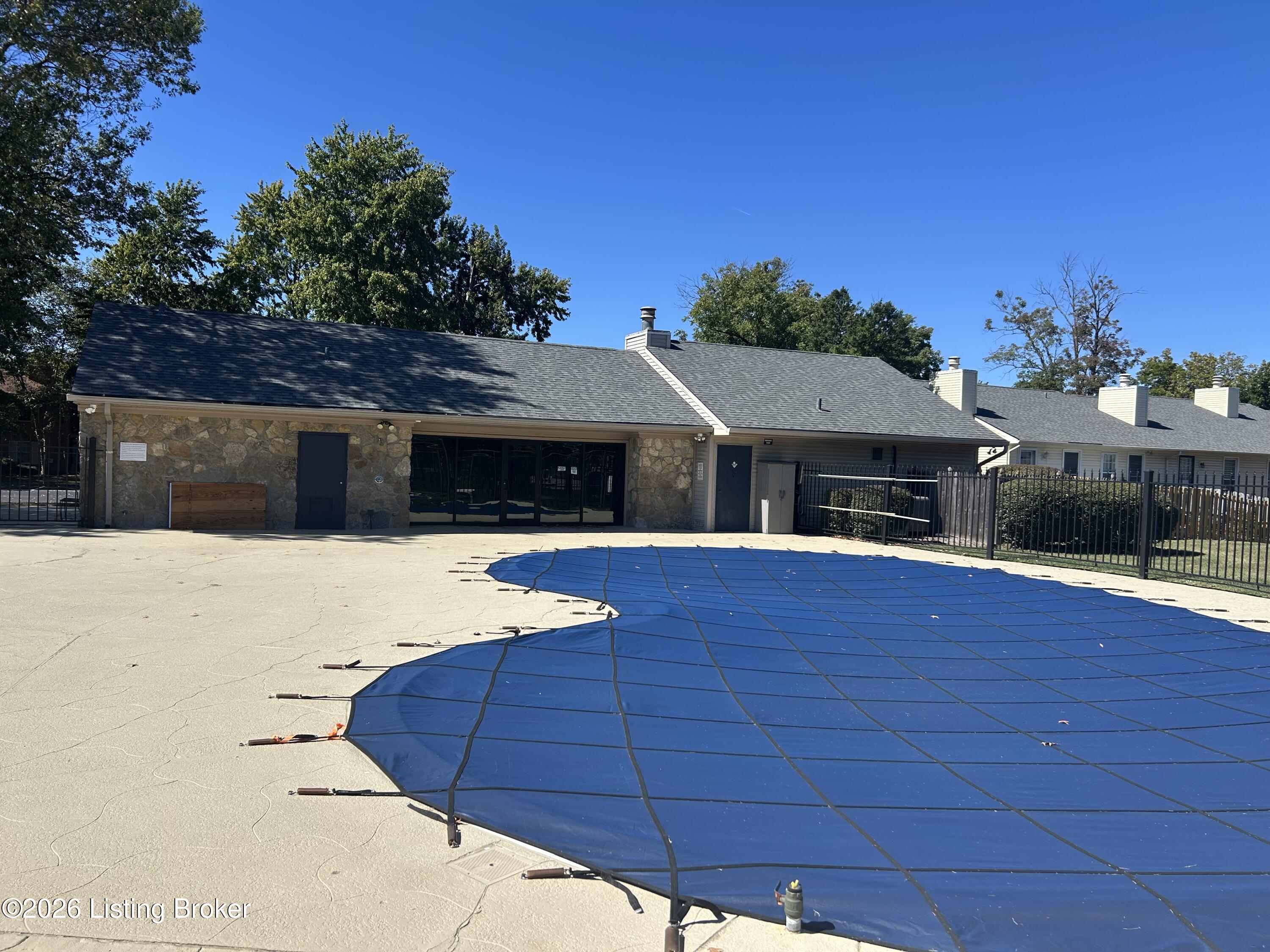 10605 Sycamore Trail