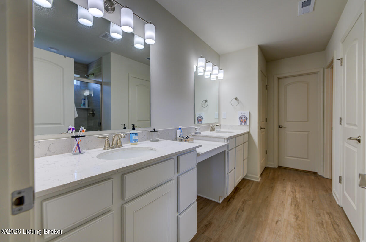 19126 Catalpa Fields Pl