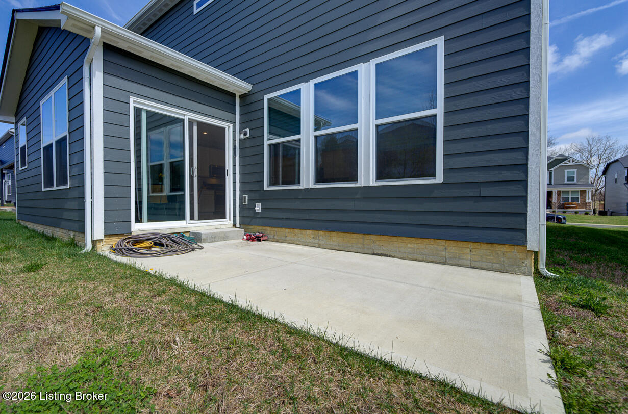 19126 Catalpa Fields Pl