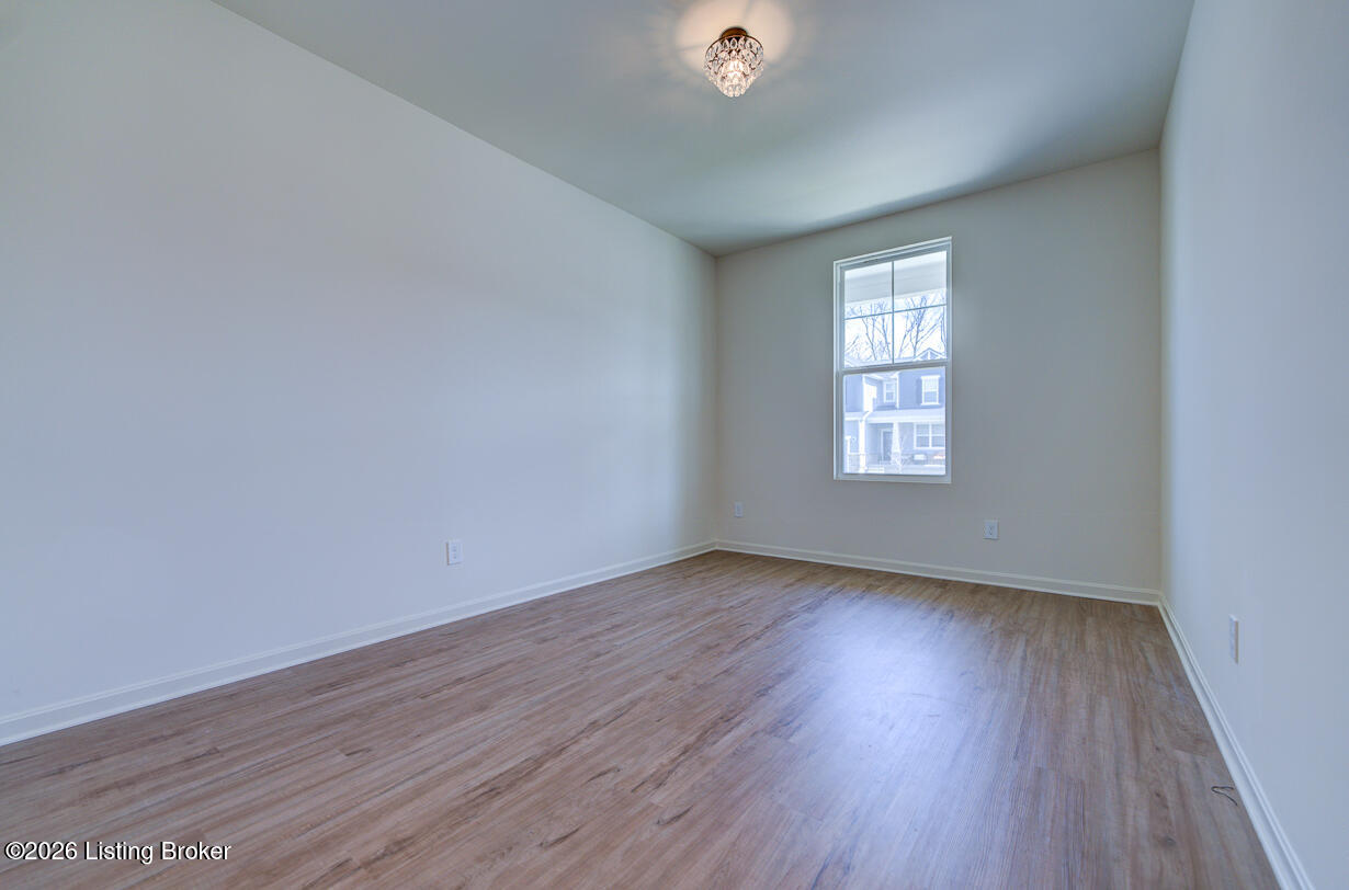 19126 Catalpa Fields Pl
