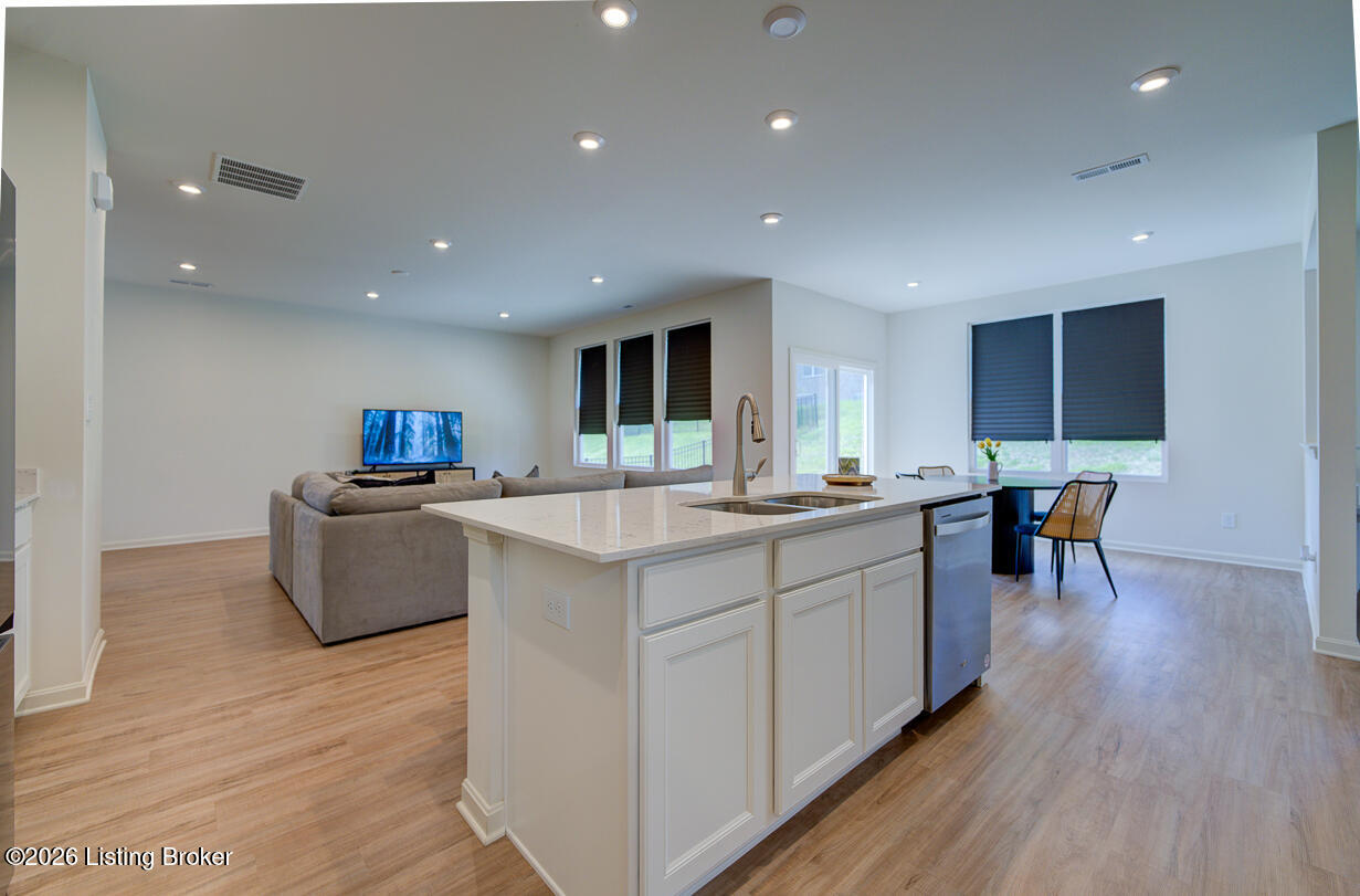 19126 Catalpa Fields Pl