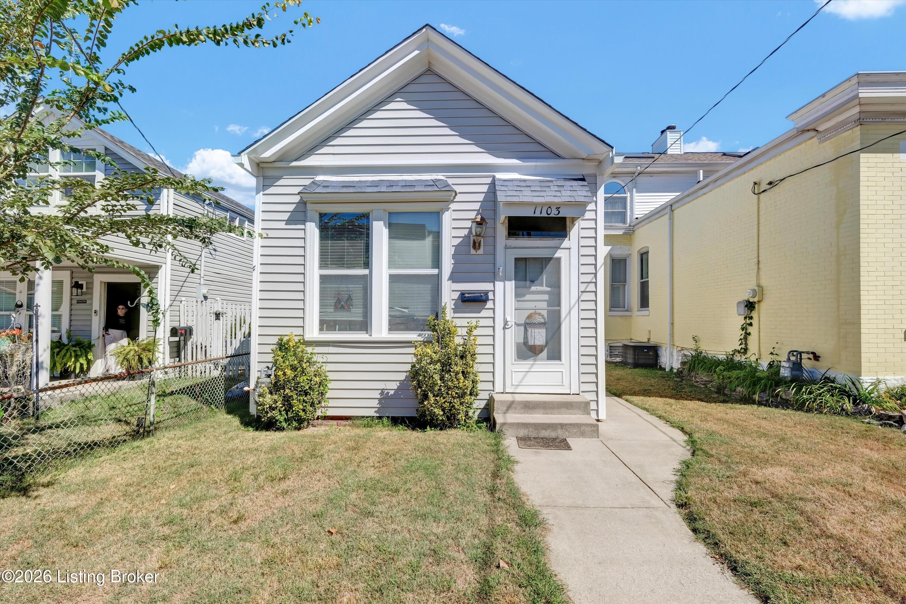 1103 Milton St