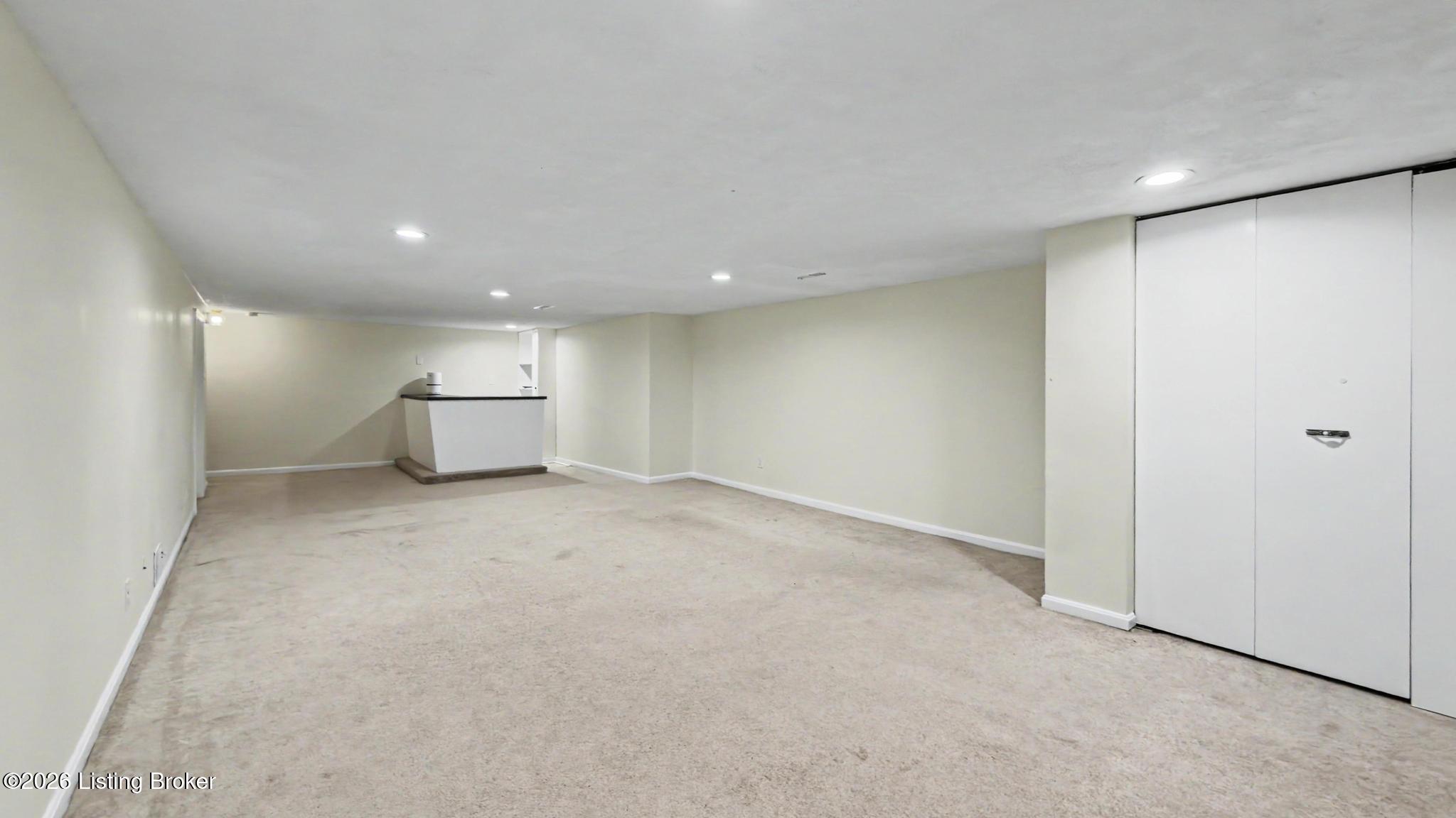 3318 Hunsinger Ln