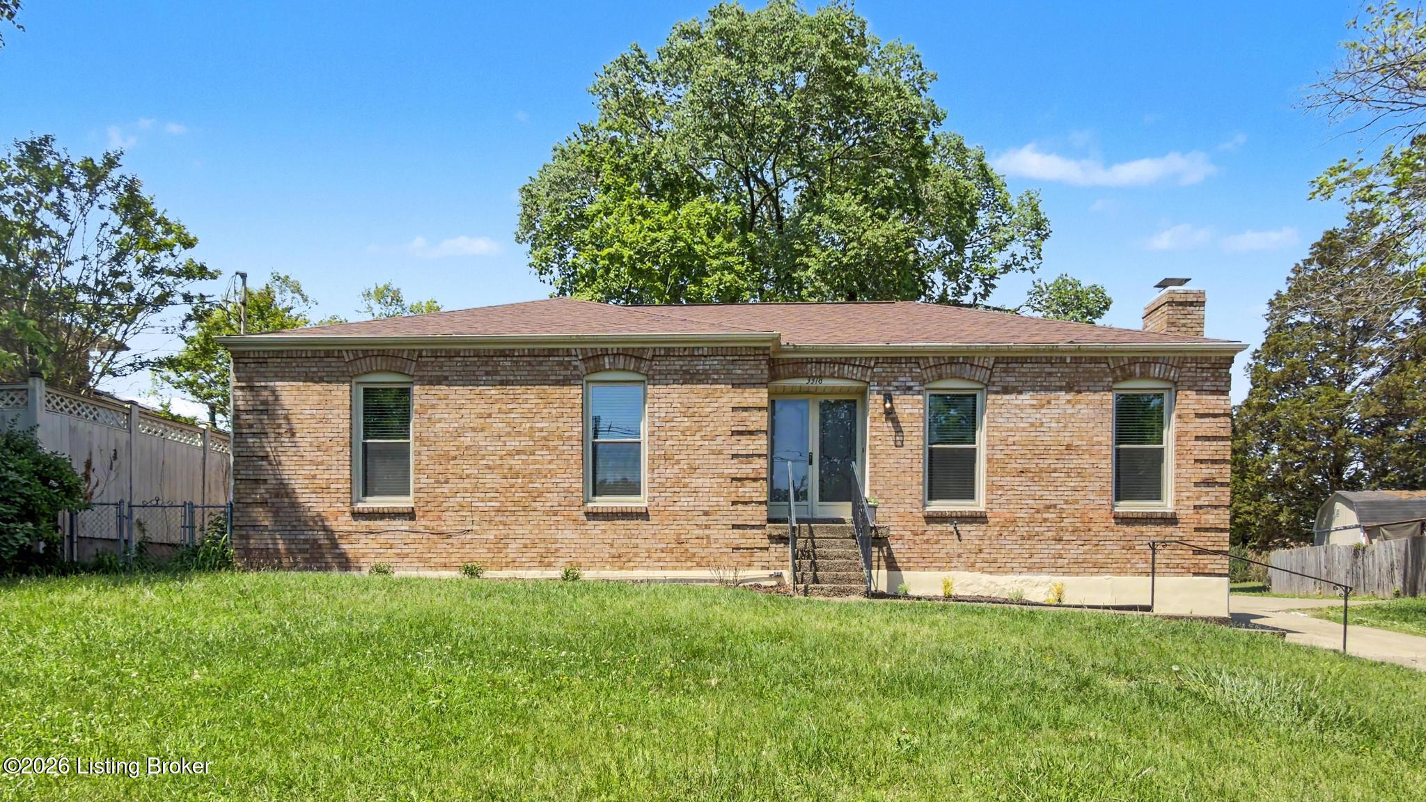 3318 Hunsinger Ln
