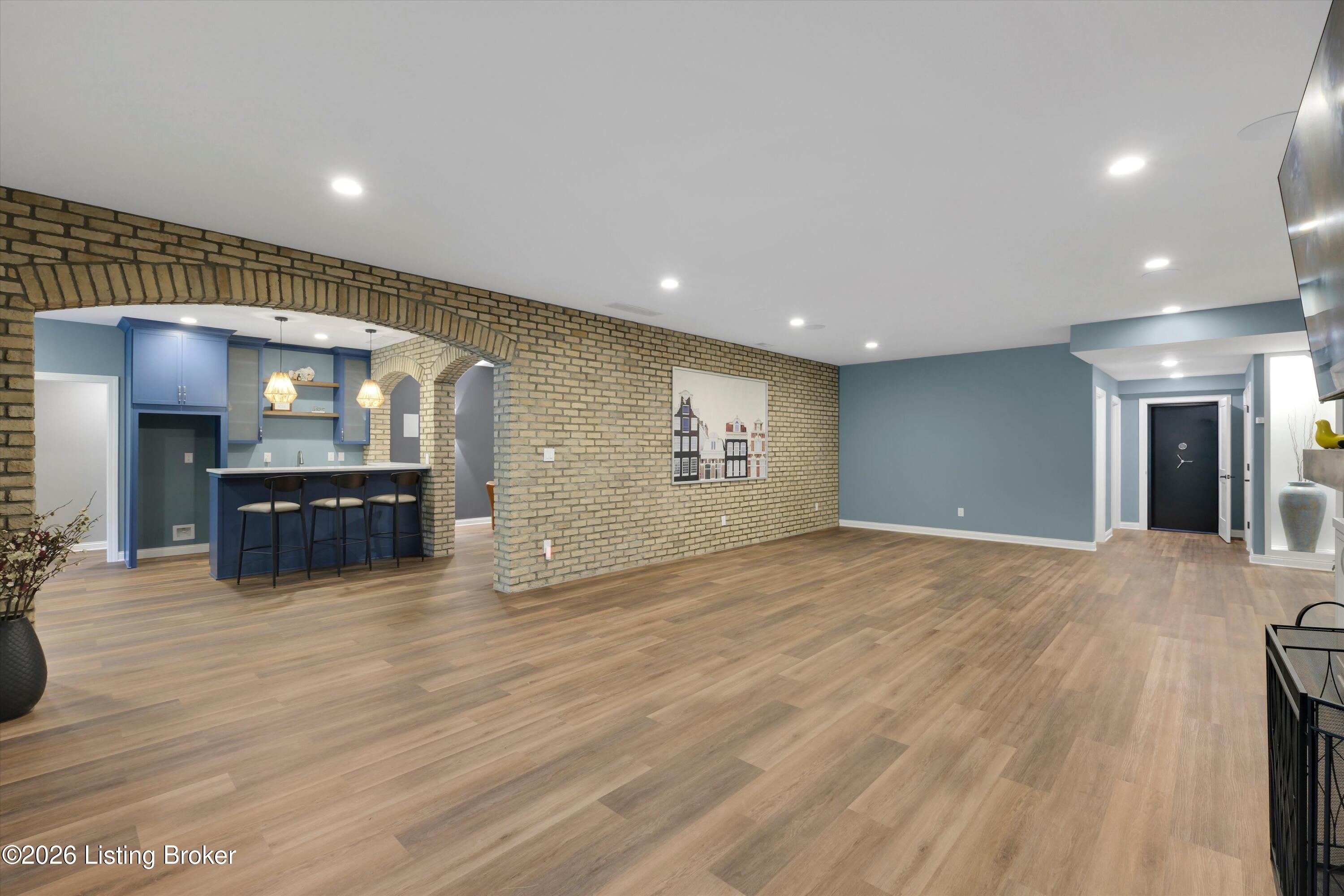 13100 Dove Point Pl