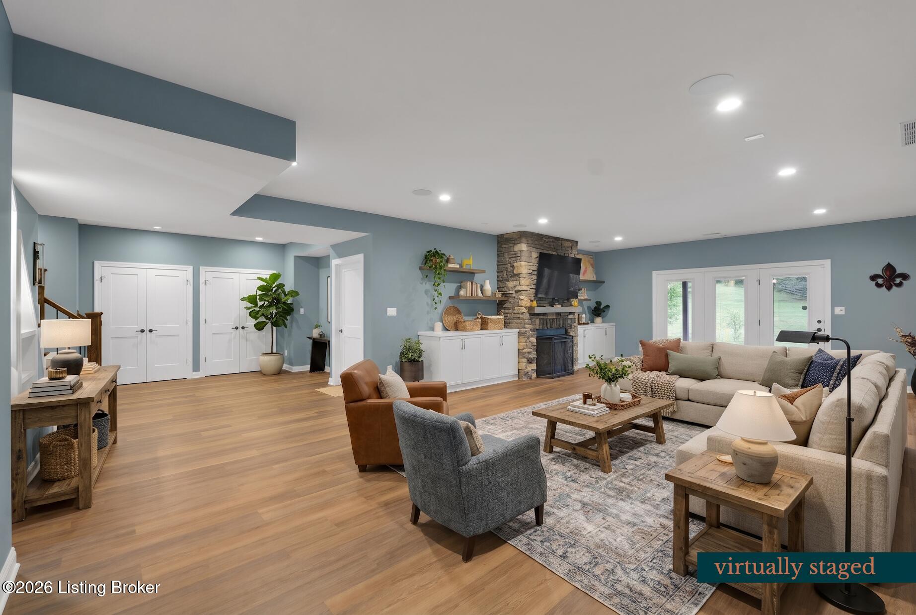 13100 Dove Point Pl