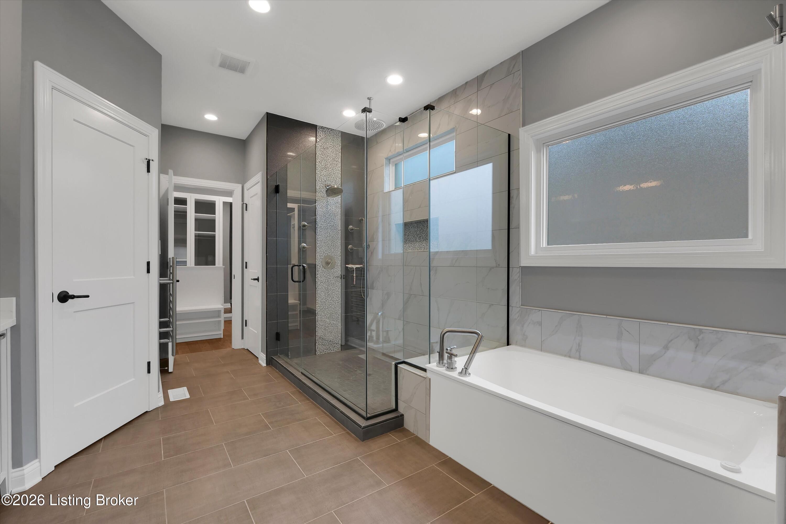 13100 Dove Point Pl