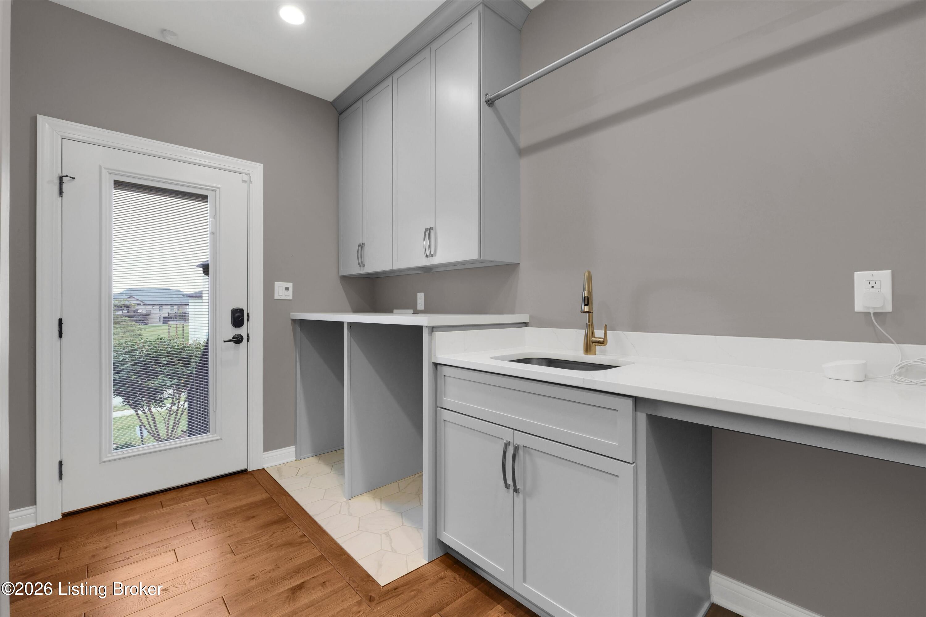 13100 Dove Point Pl