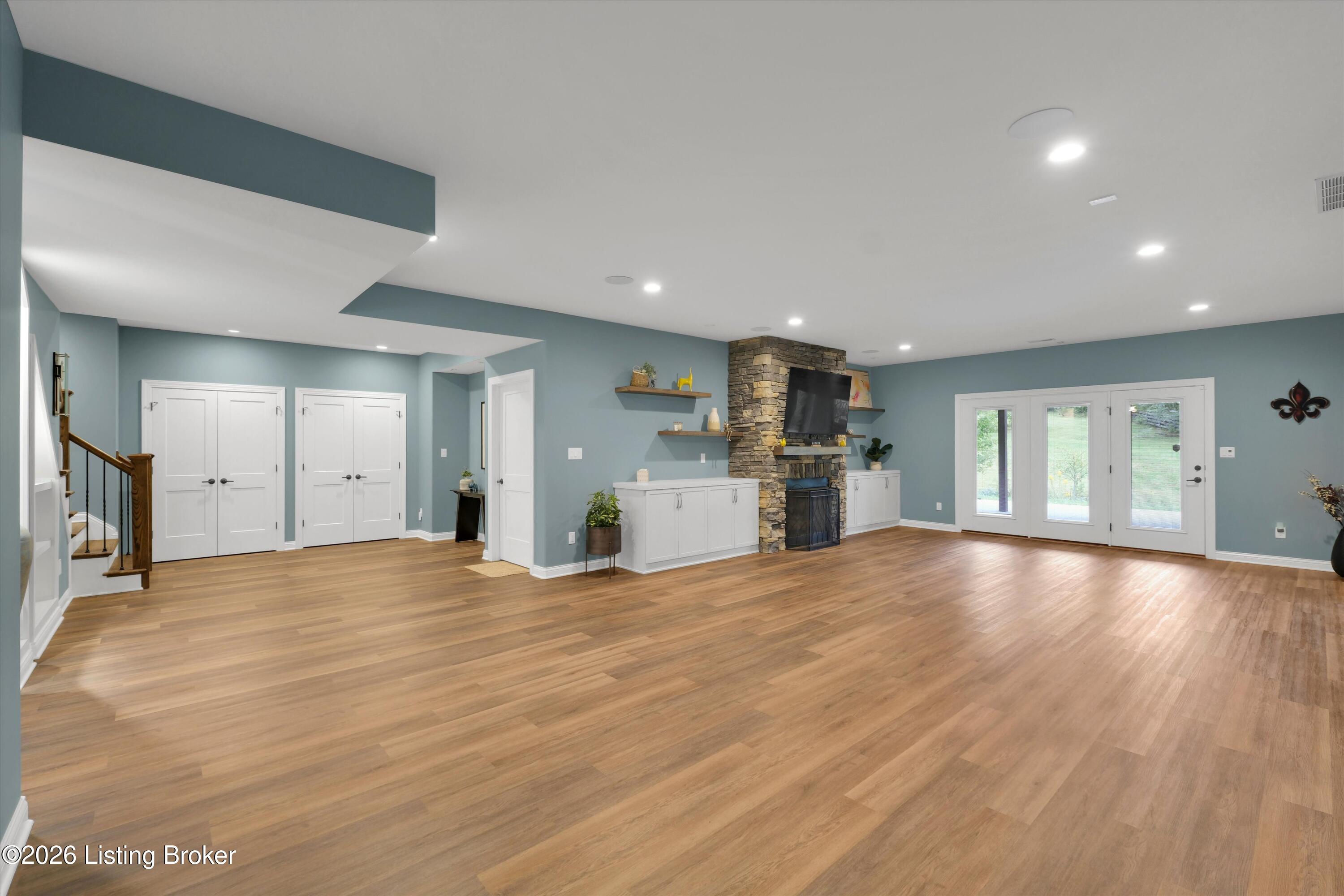 13100 Dove Point Pl