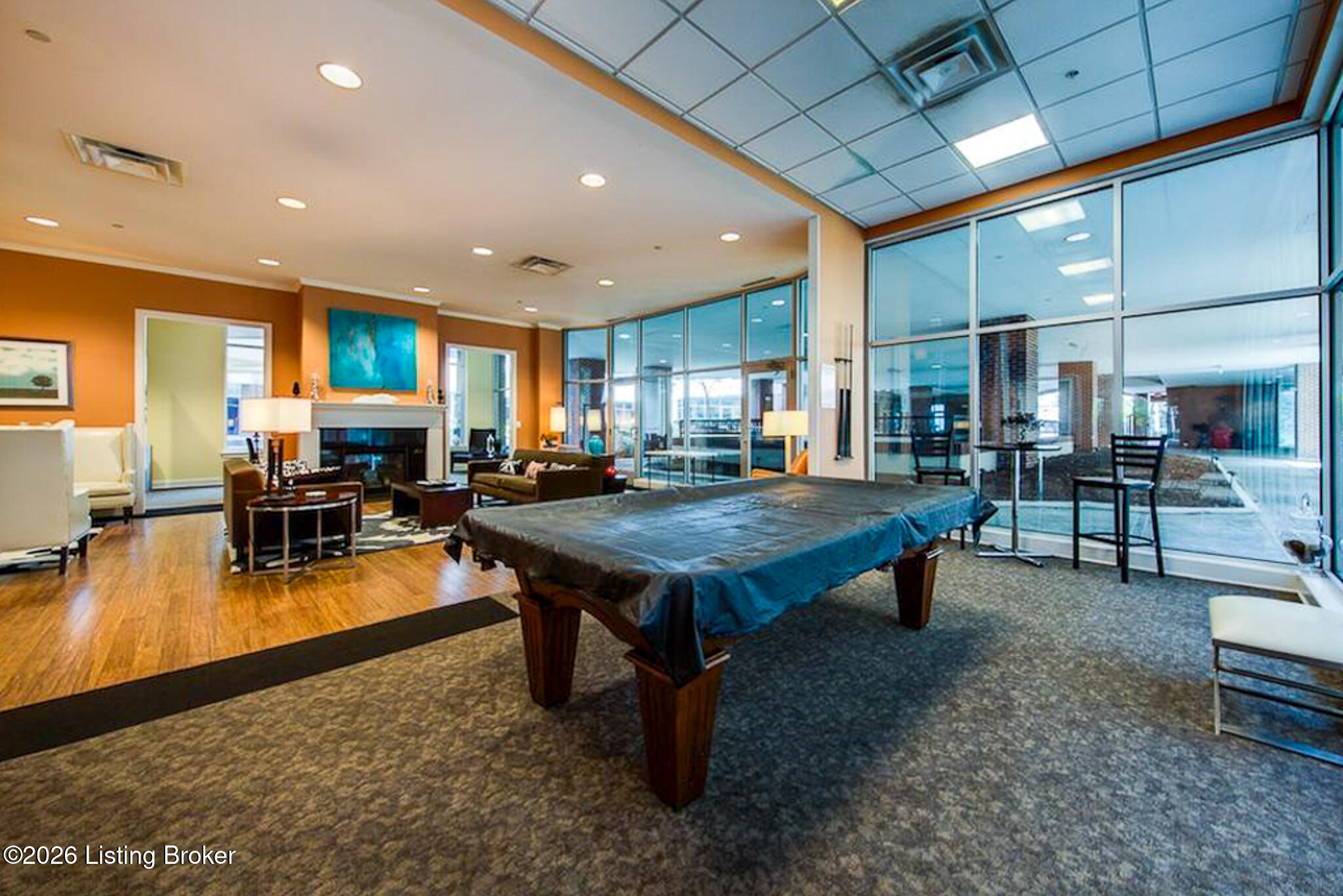 324 E Main St 503