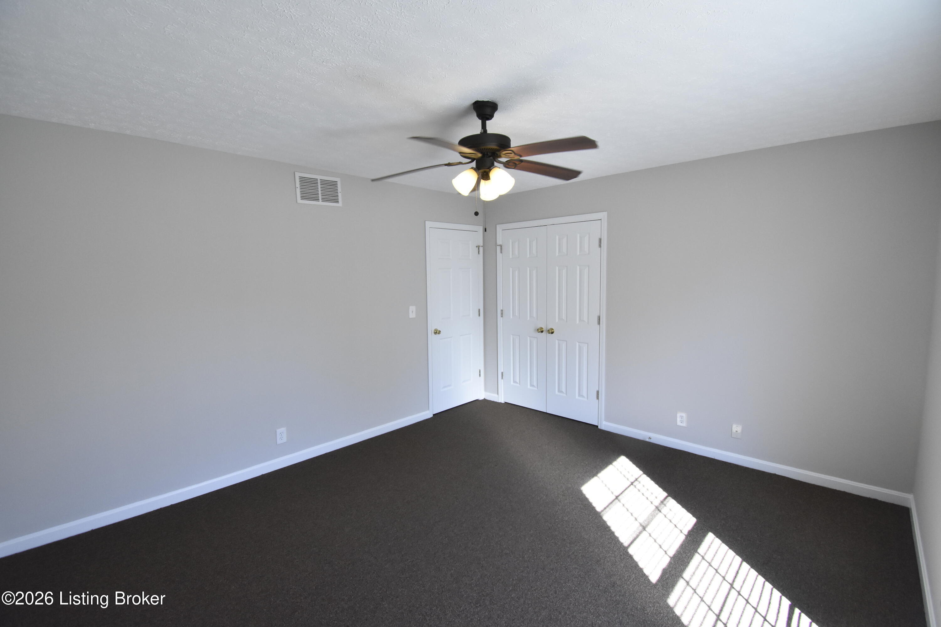 8010 Village Point Dr
