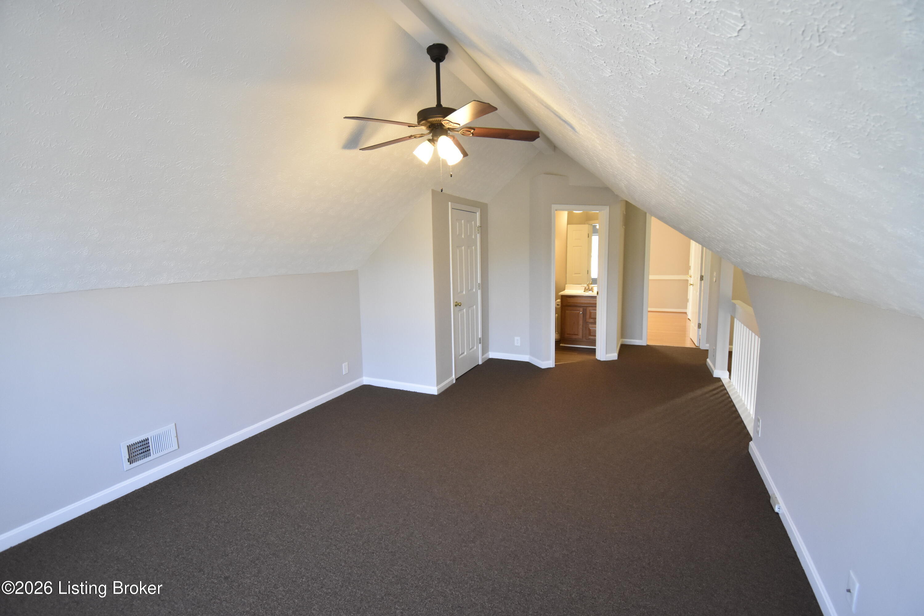 8010 Village Point Dr