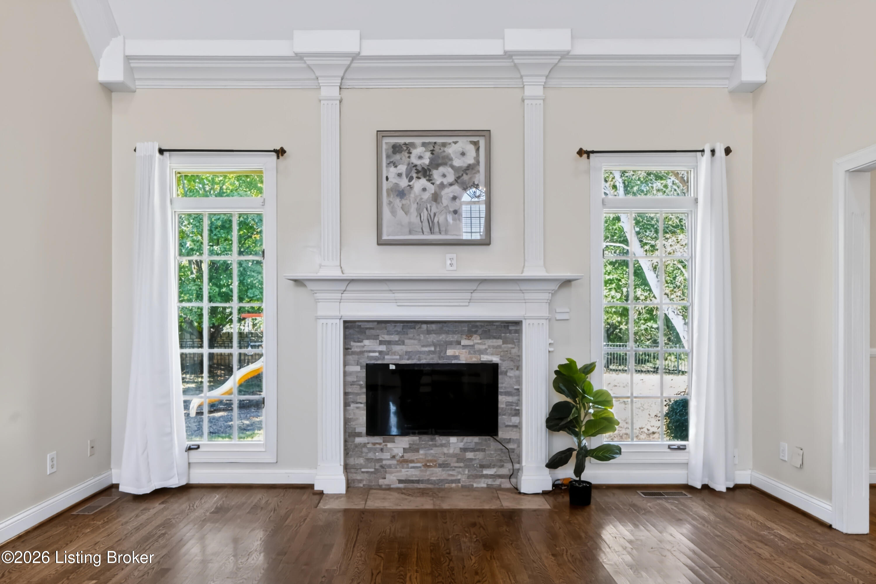 7401 Wolfpen Woods Ct