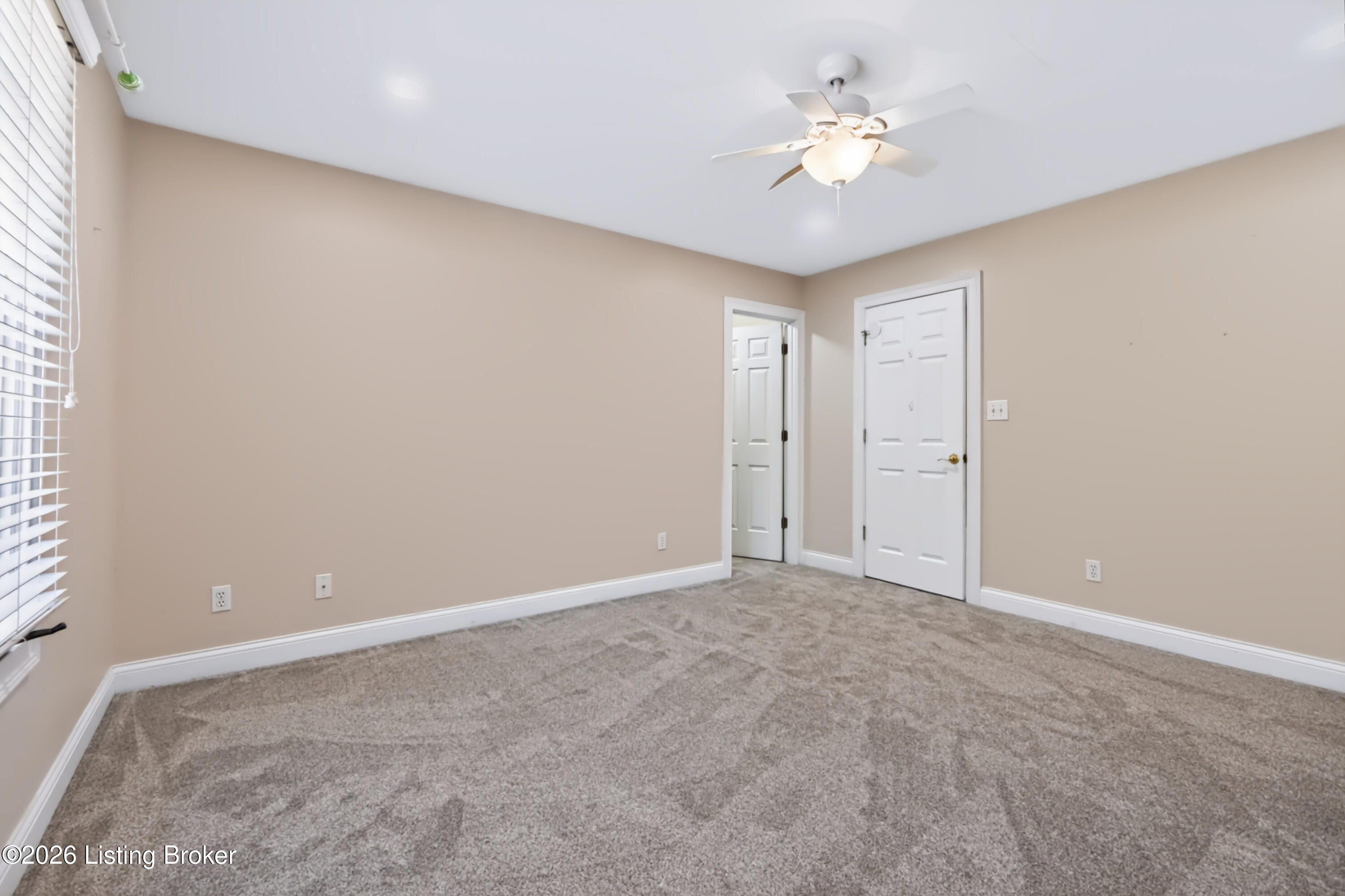 7401 Wolfpen Woods Ct