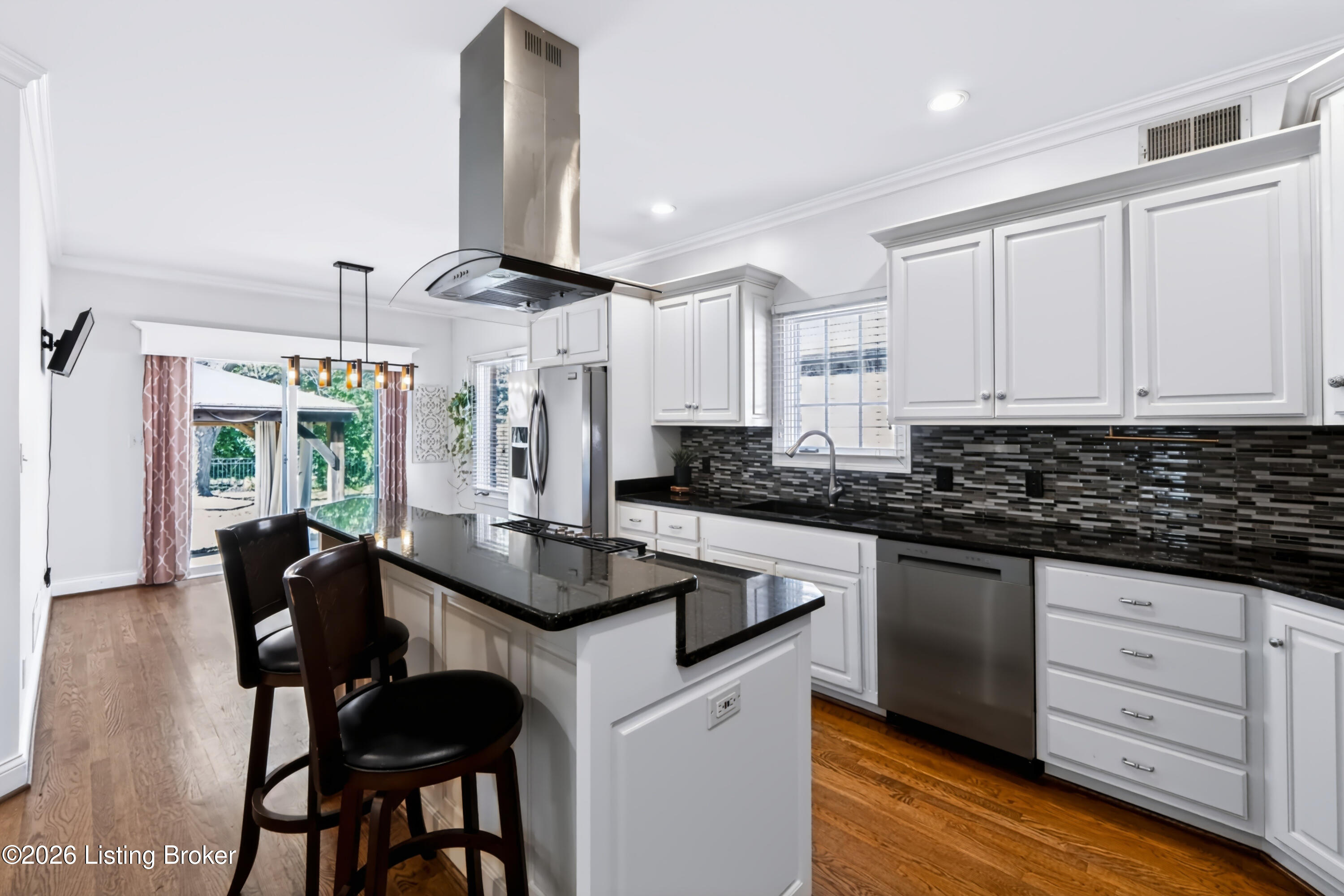 7401 Wolfpen Woods Ct
