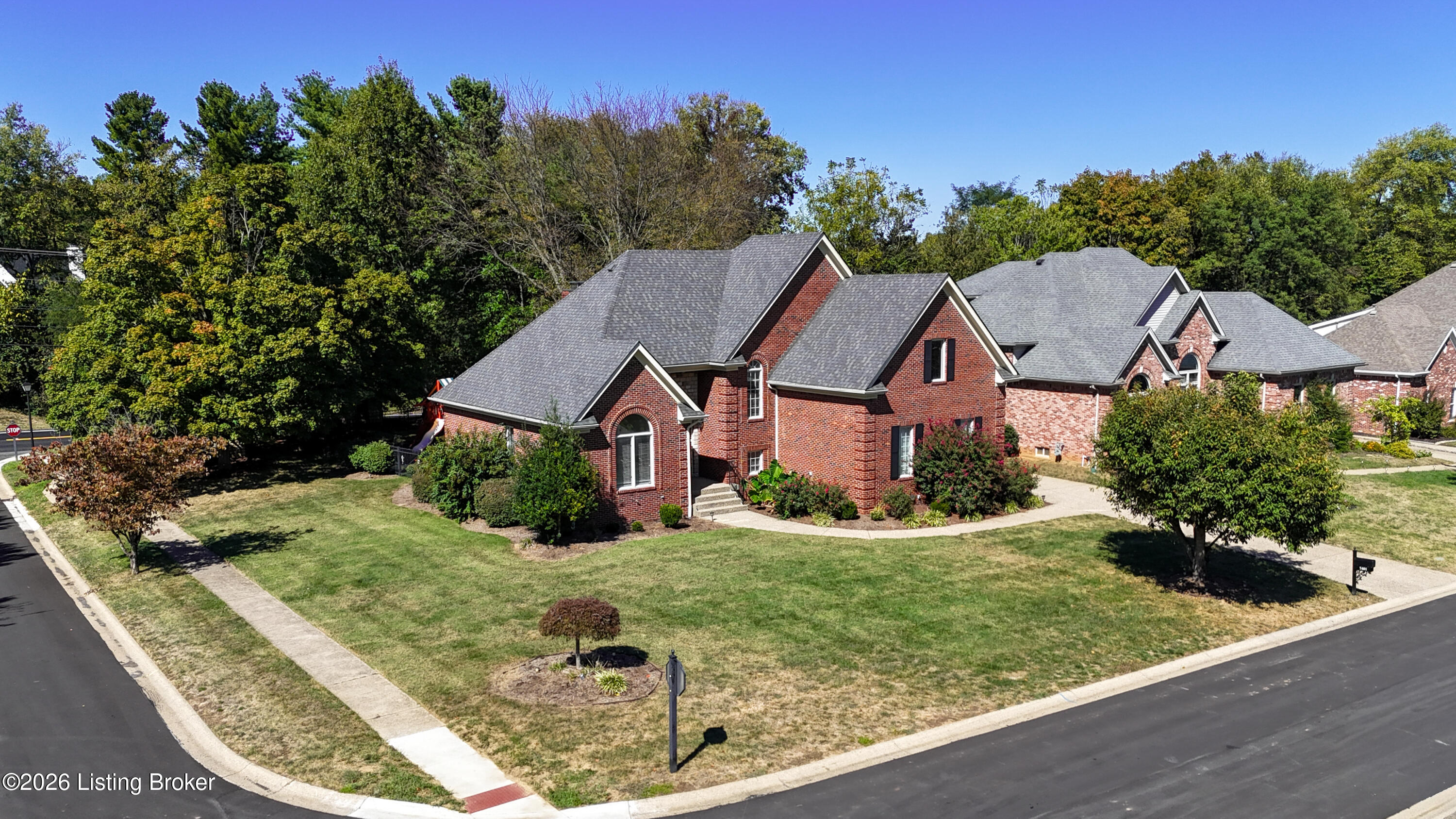 7401 Wolfpen Woods Ct