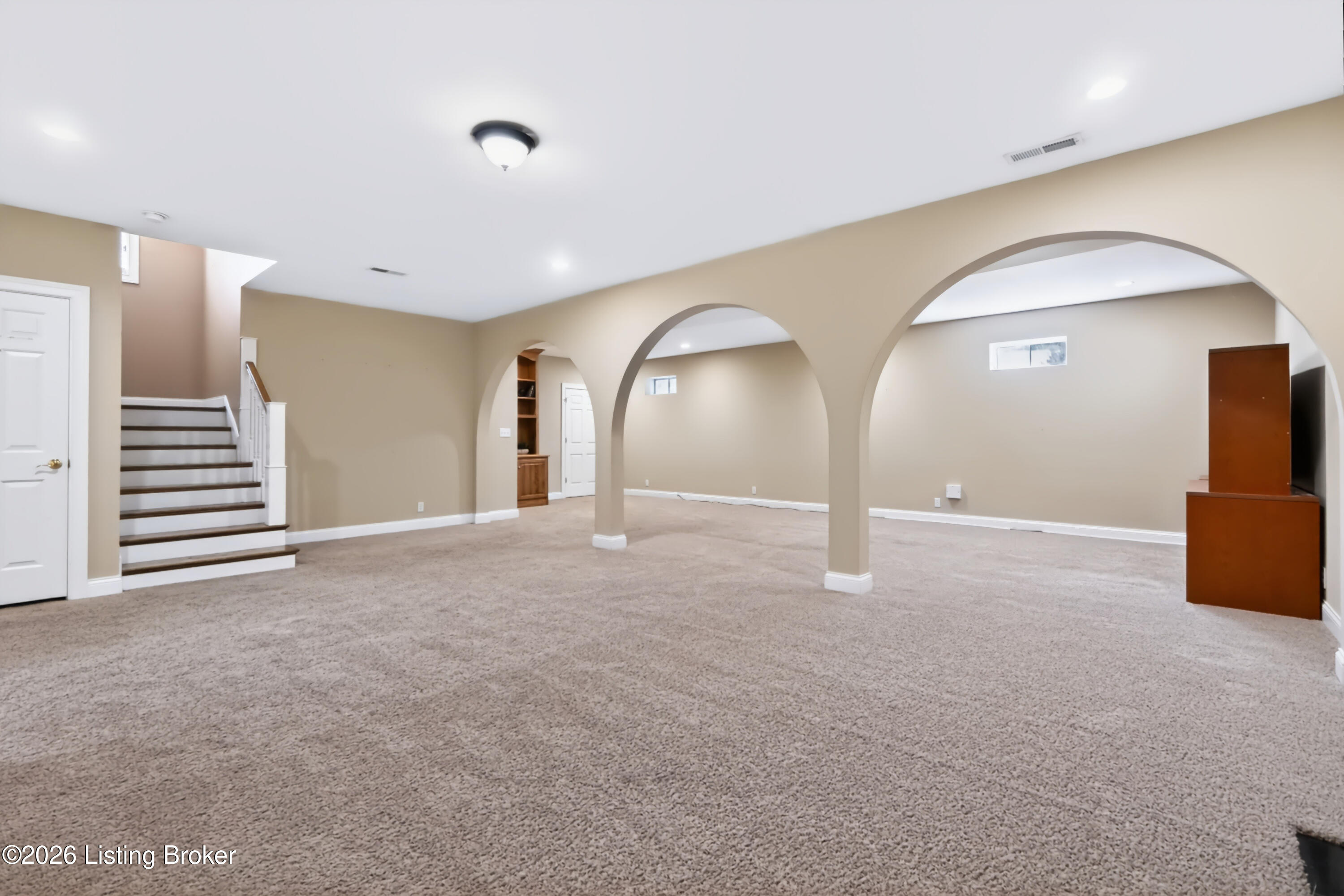7401 Wolfpen Woods Ct