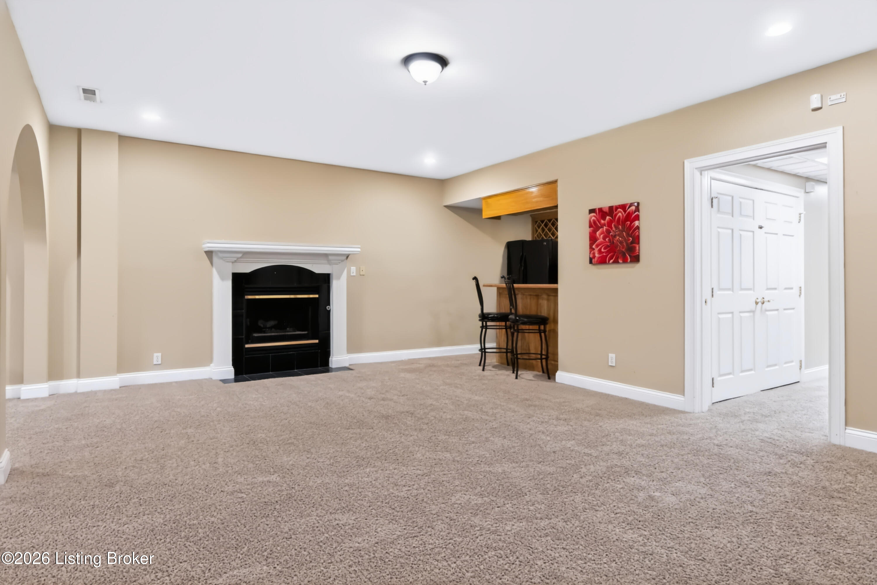 7401 Wolfpen Woods Ct