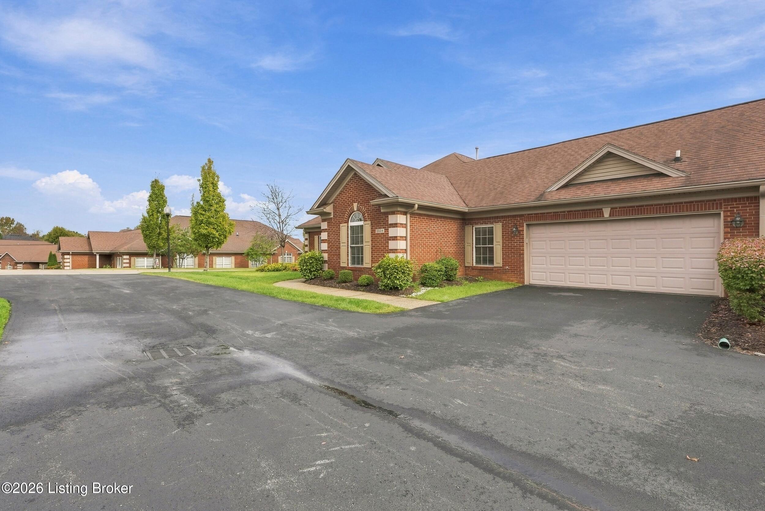 1038 Grazing Meadows Ln