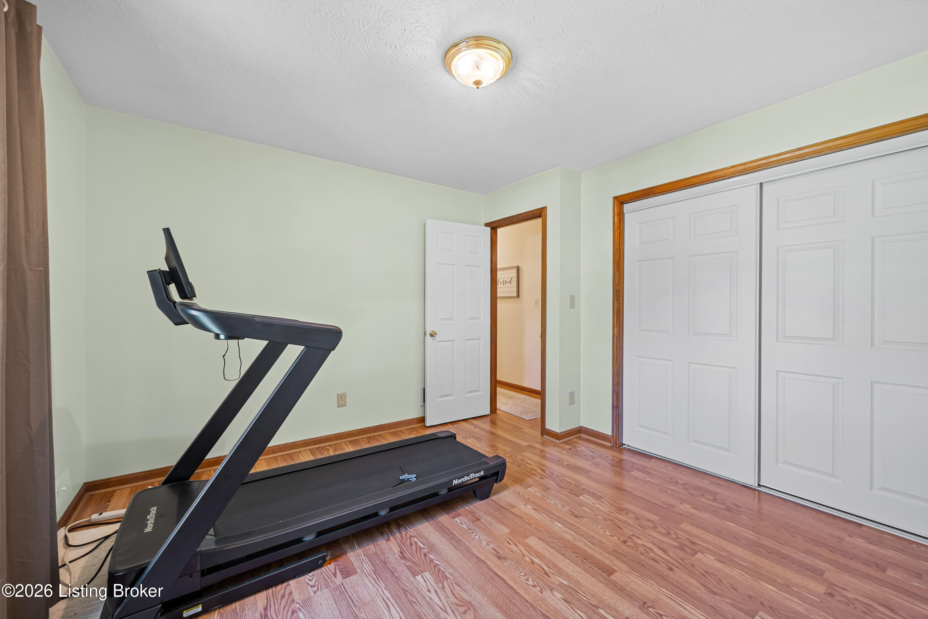 453 Laverne Ct