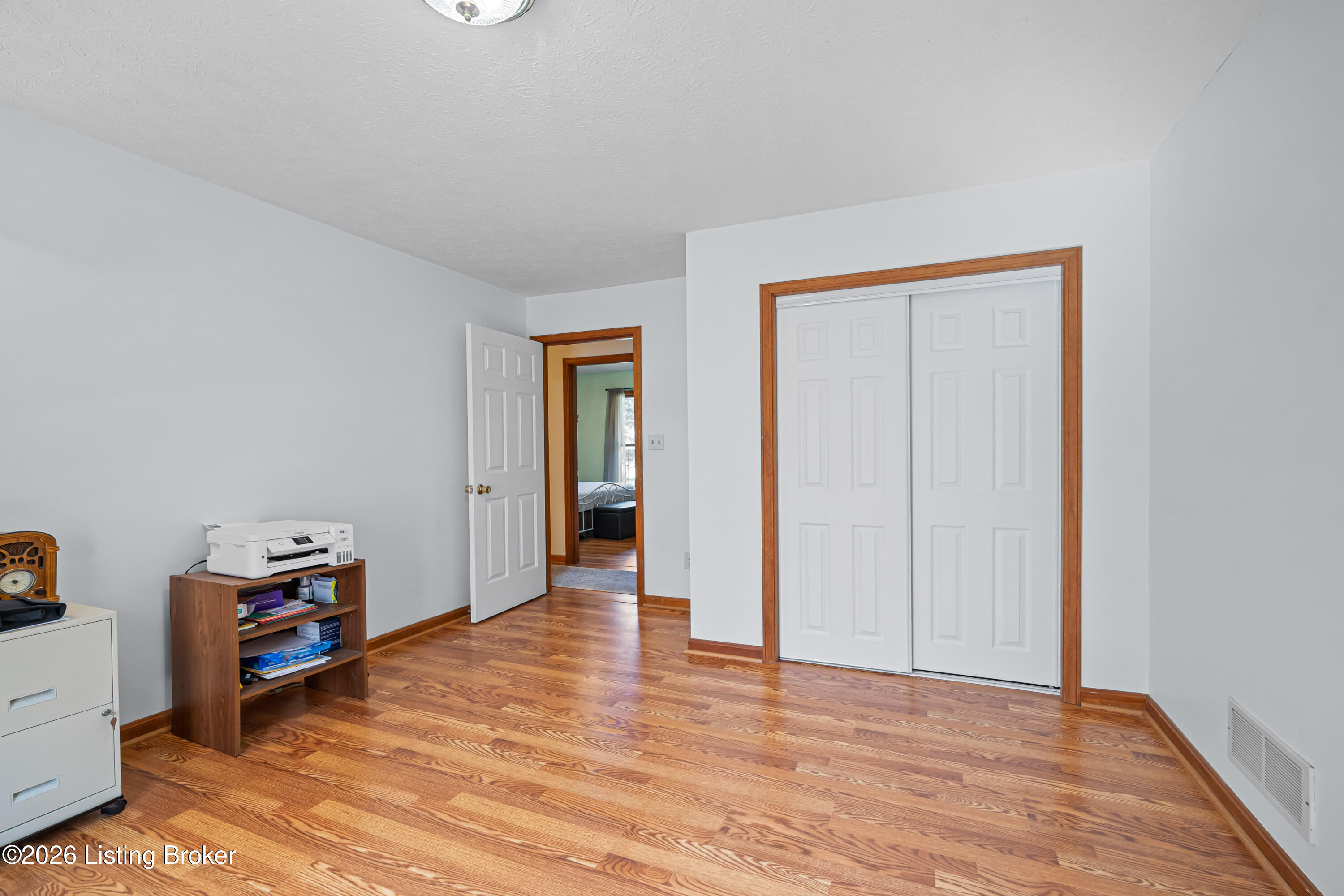 453 Laverne Ct